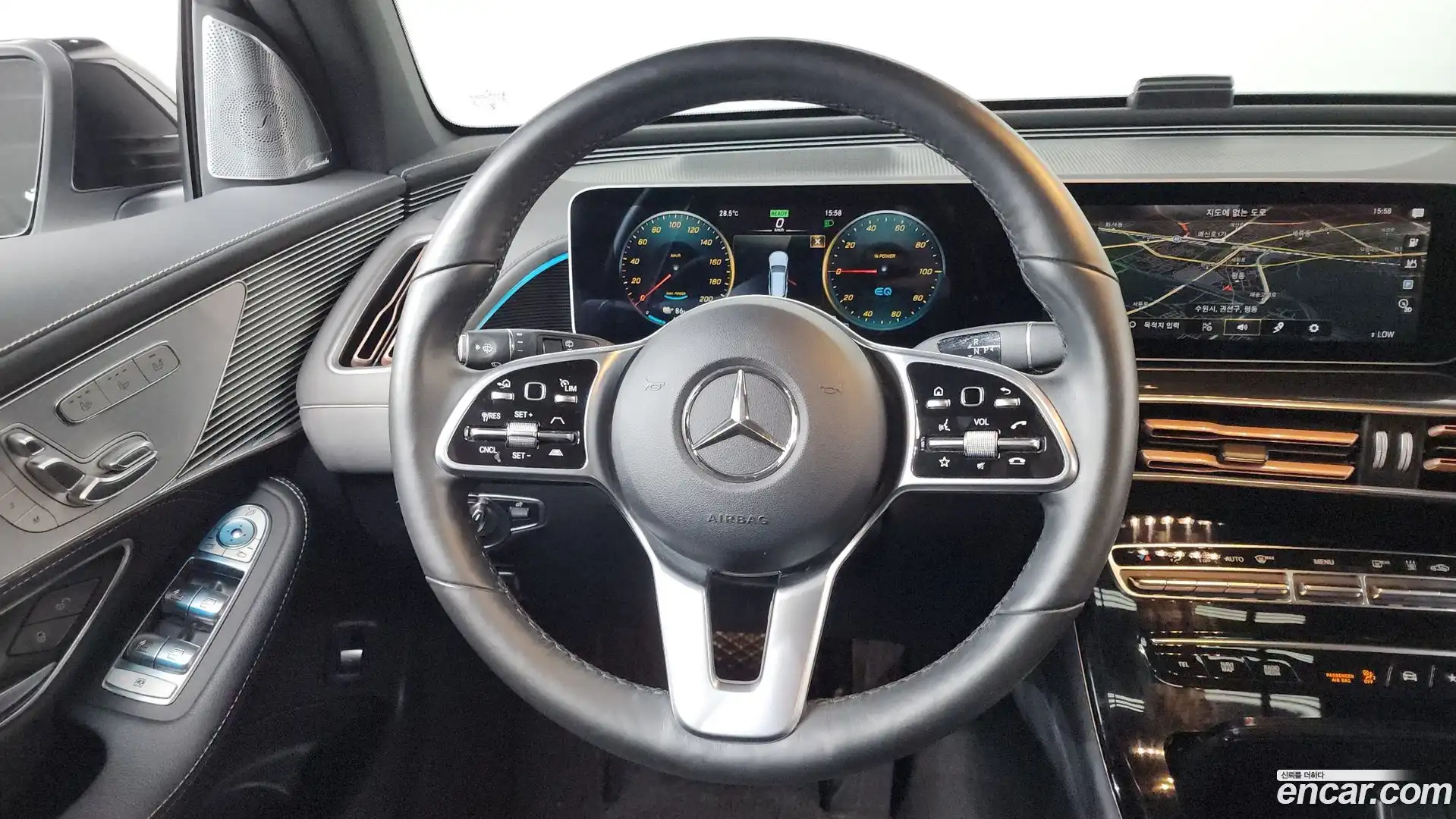 EQC Mercedes-Benz 2020.11-OPTION-018