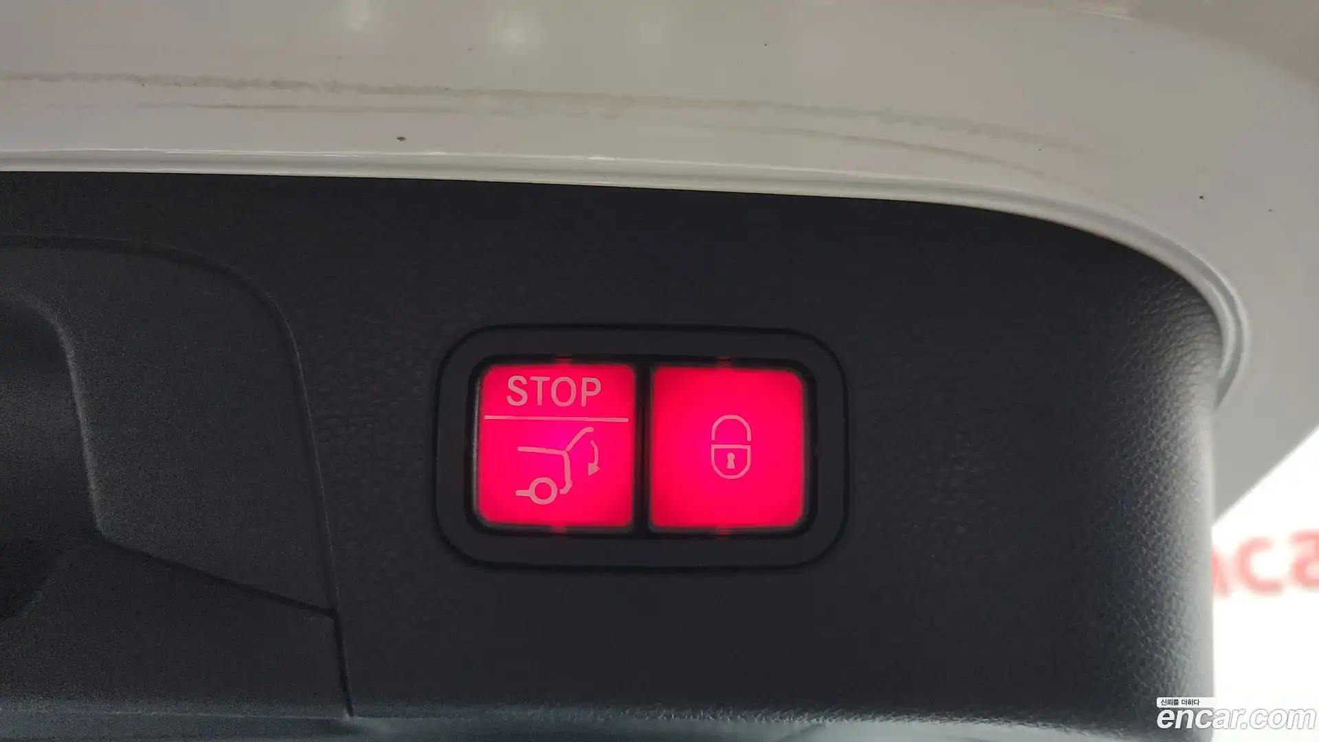 EQC Mercedes-Benz 2020.11-OPTION-022