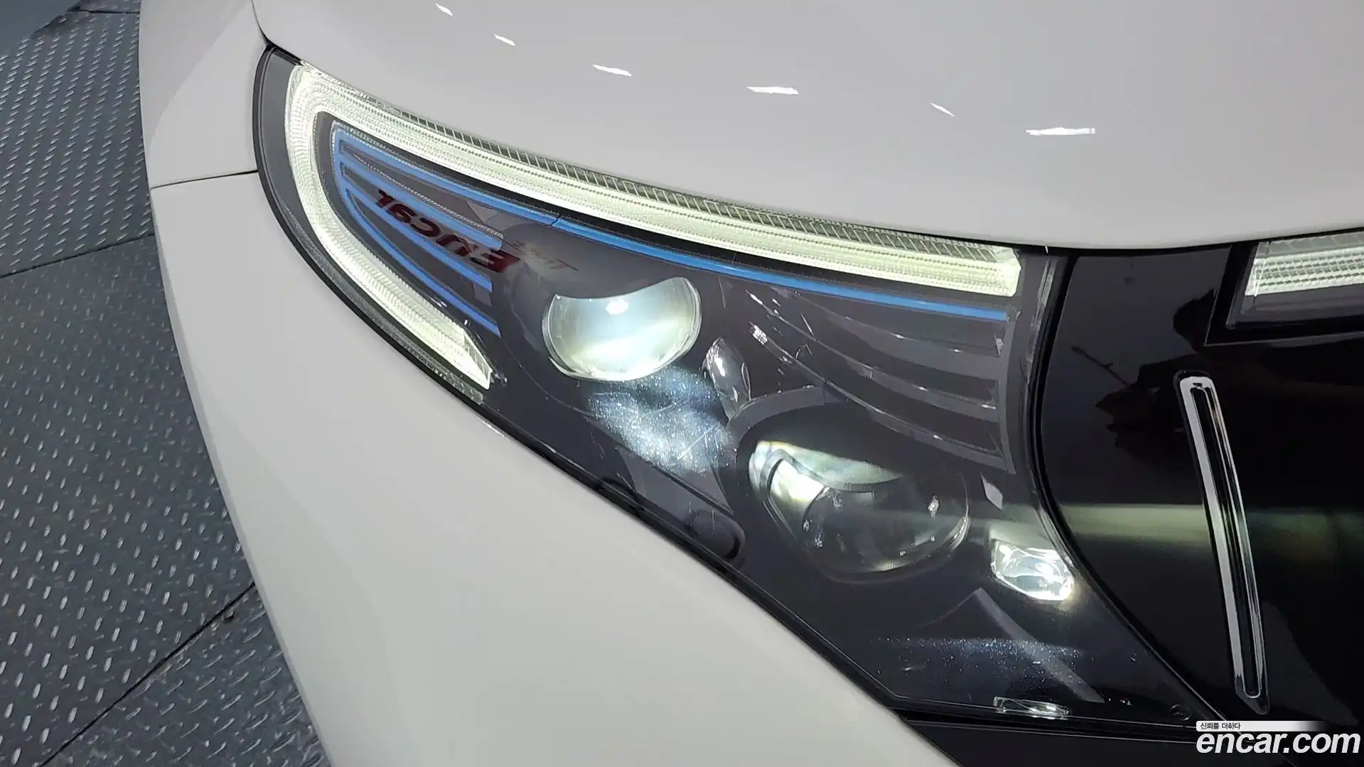 EQC Mercedes-Benz 2020.11-OUTER-032