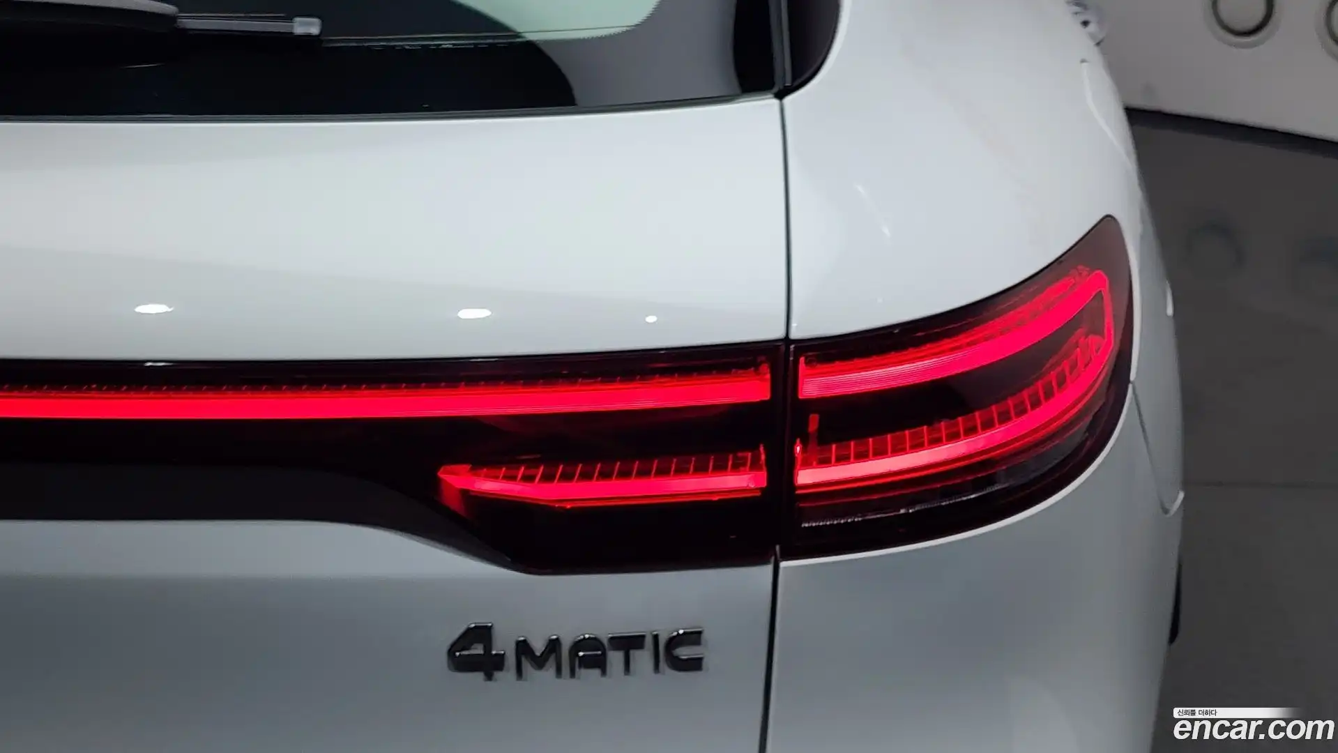 EQC Mercedes-Benz 2020.11-OUTER-033