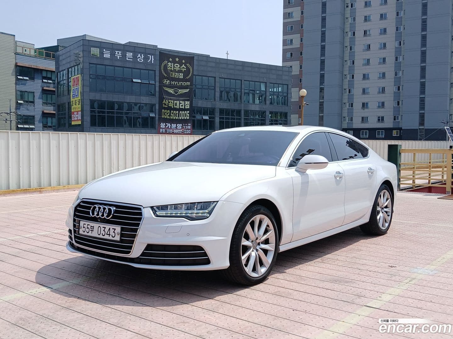Main__Slider__Photo:A7 Audi 2016.5-0