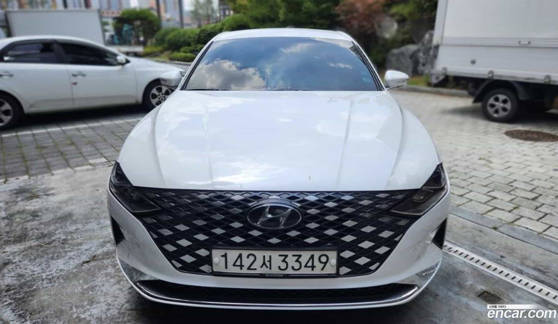 Grandeur Hyundai 2021.3-OUTER-001