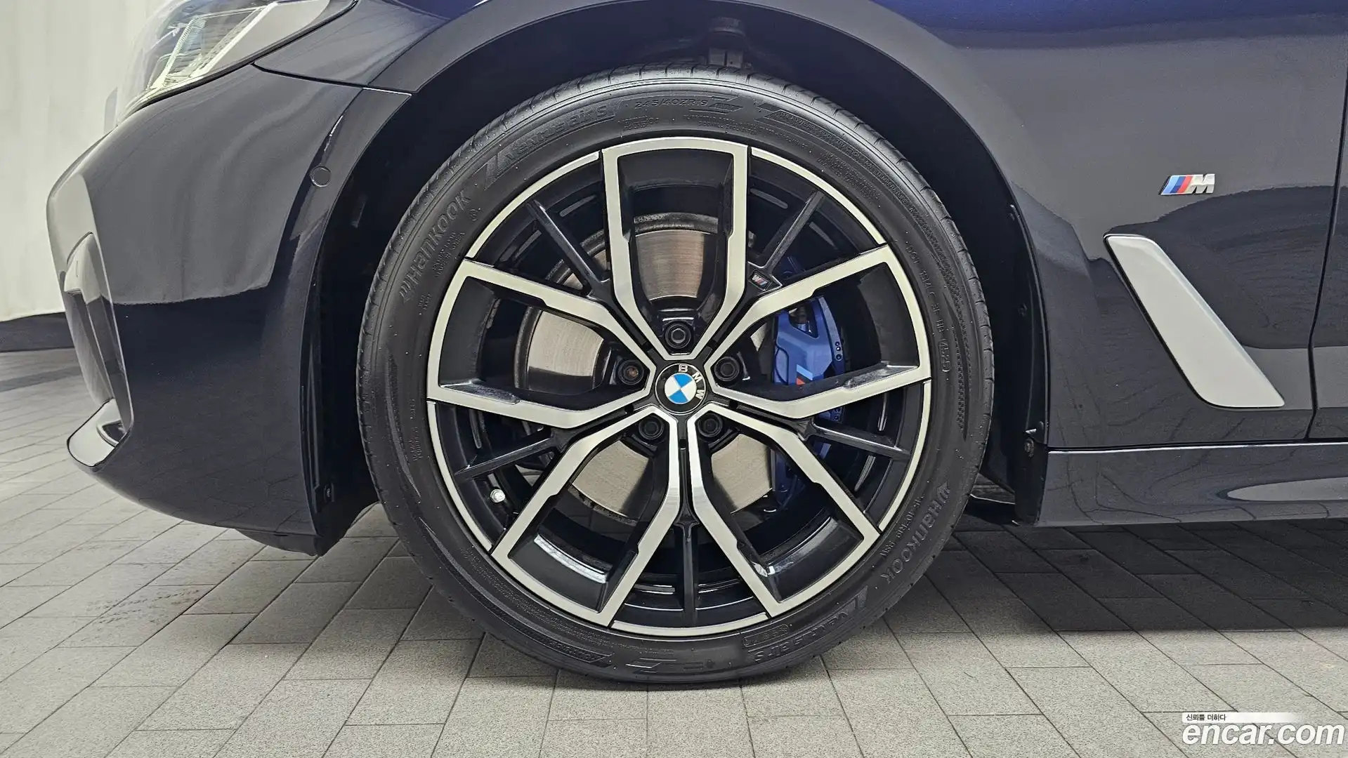 5-Series BMW 2023.4-OUTER-005