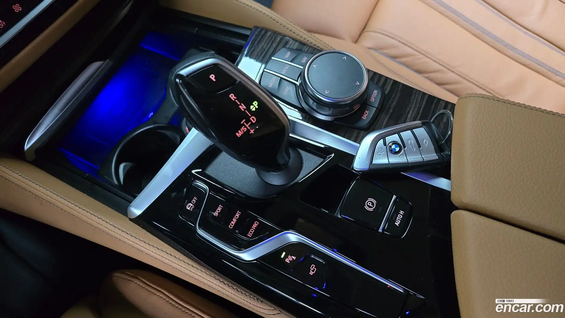 5-Series BMW 2023.4-INNER-009