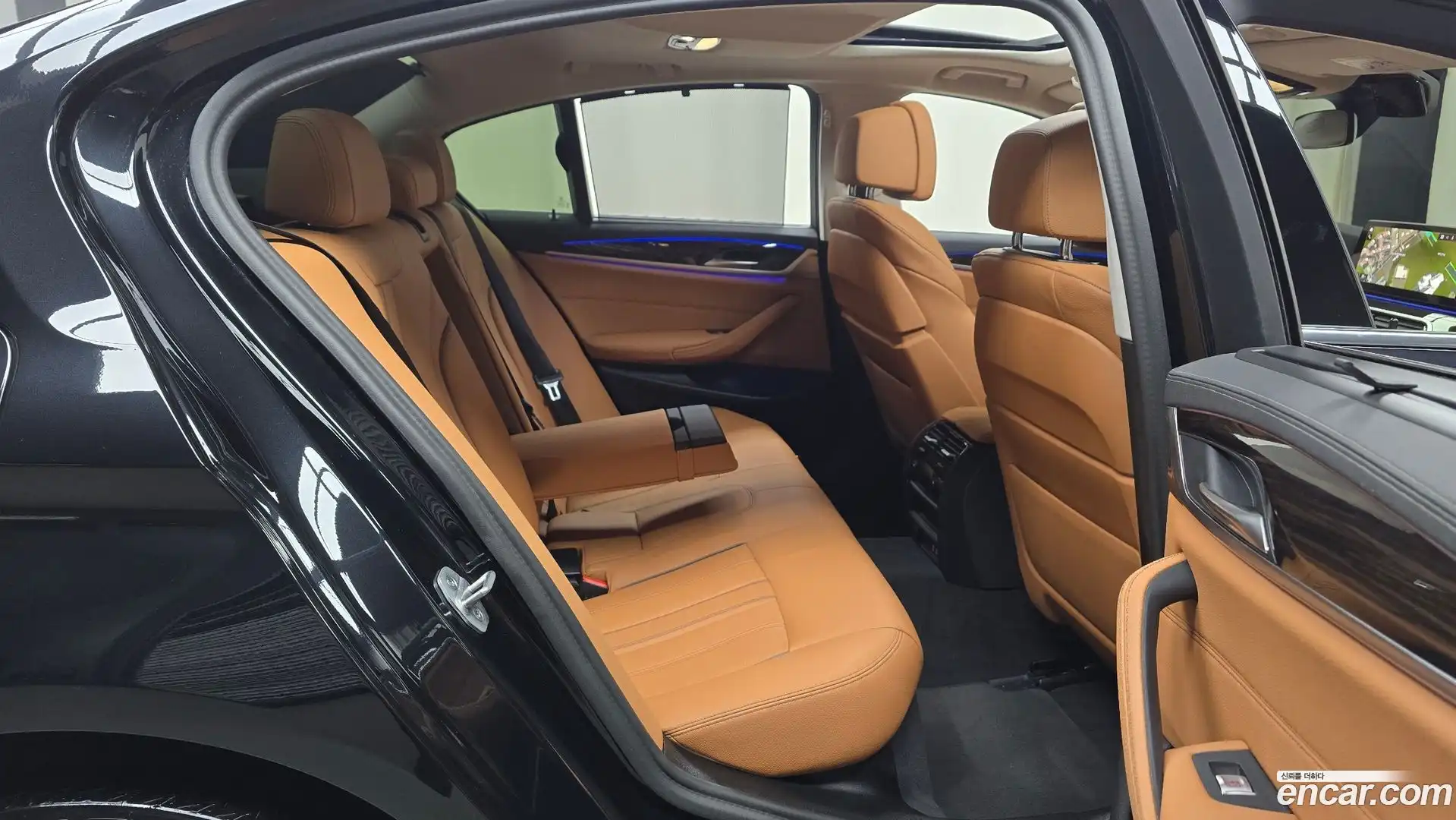 5-Series BMW 2023.4-OPTION-015