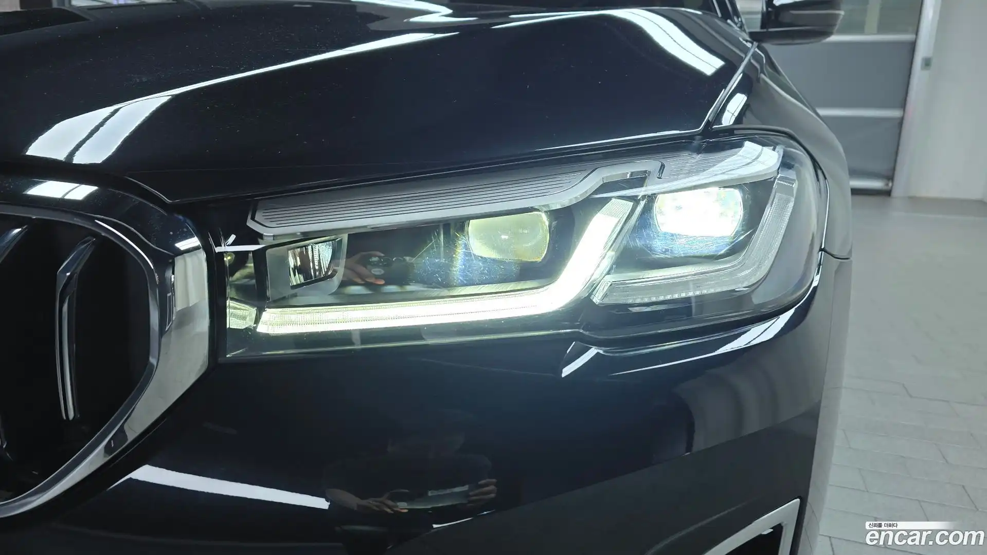 5-Series BMW 2023.4-OUTER-032