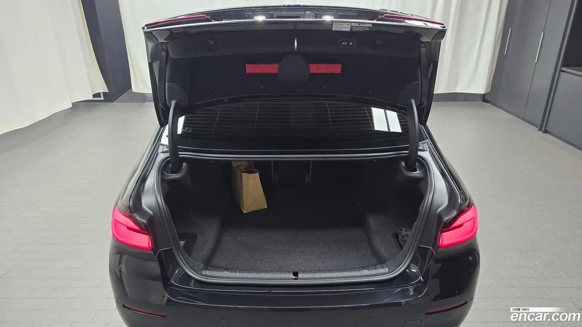 5-Series BMW 2023.4-OPTION-043