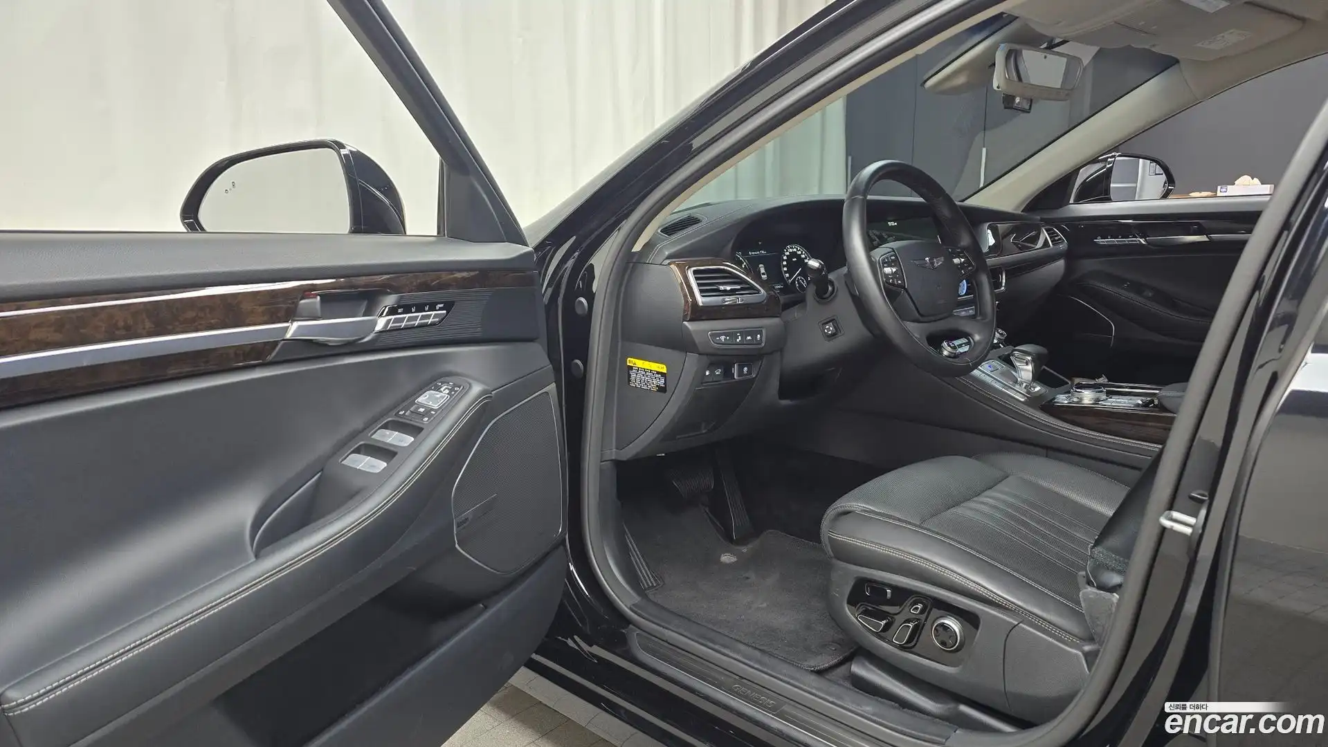 G90 Genesis 2021.2-INNER-010
