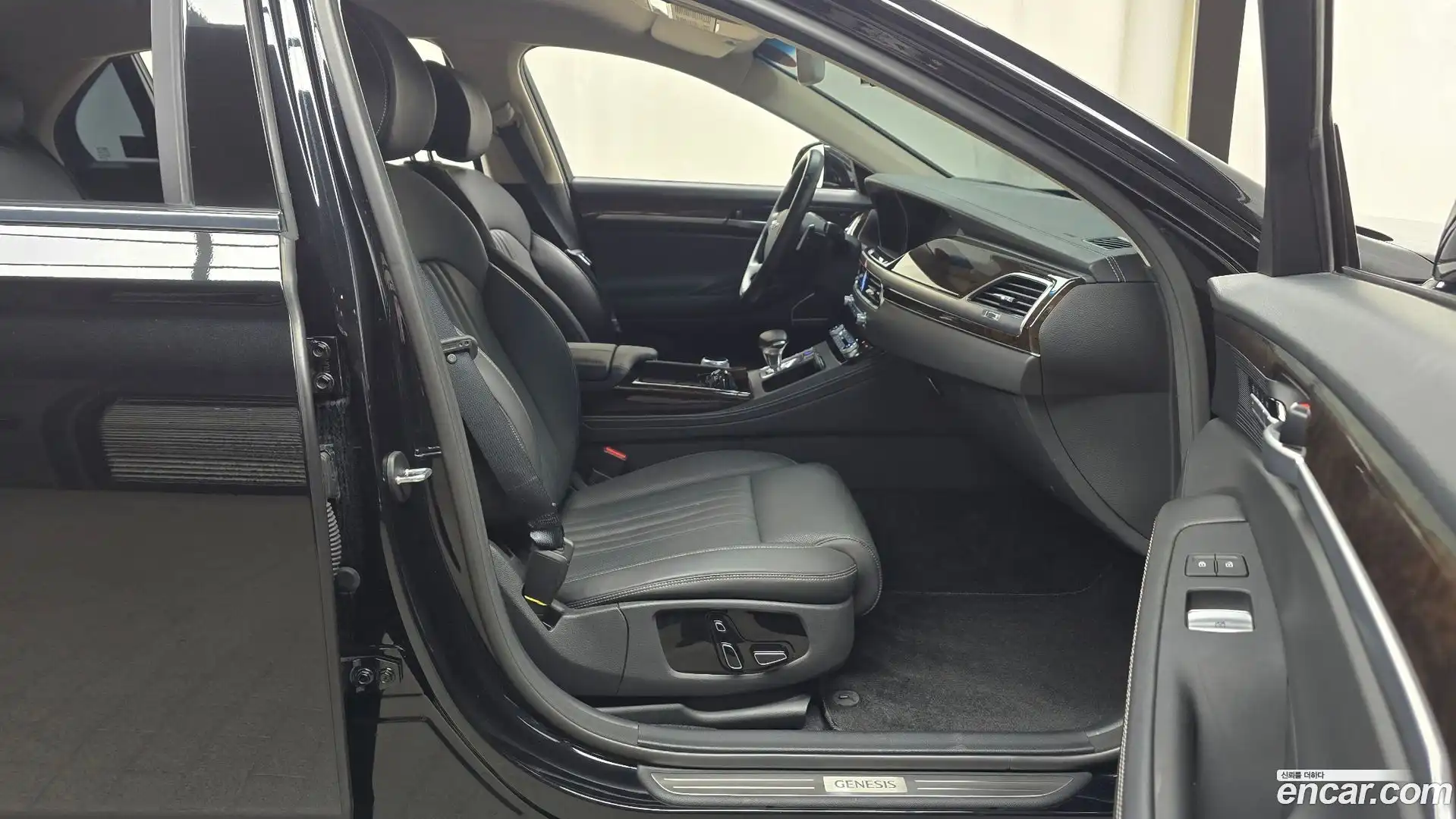 G90 Genesis 2021.2-INNER-036