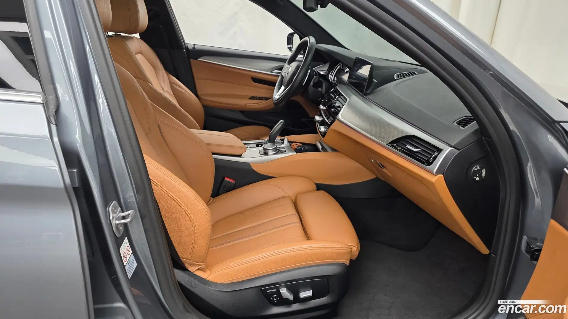5-Series BMW 2017.11-INNER-036