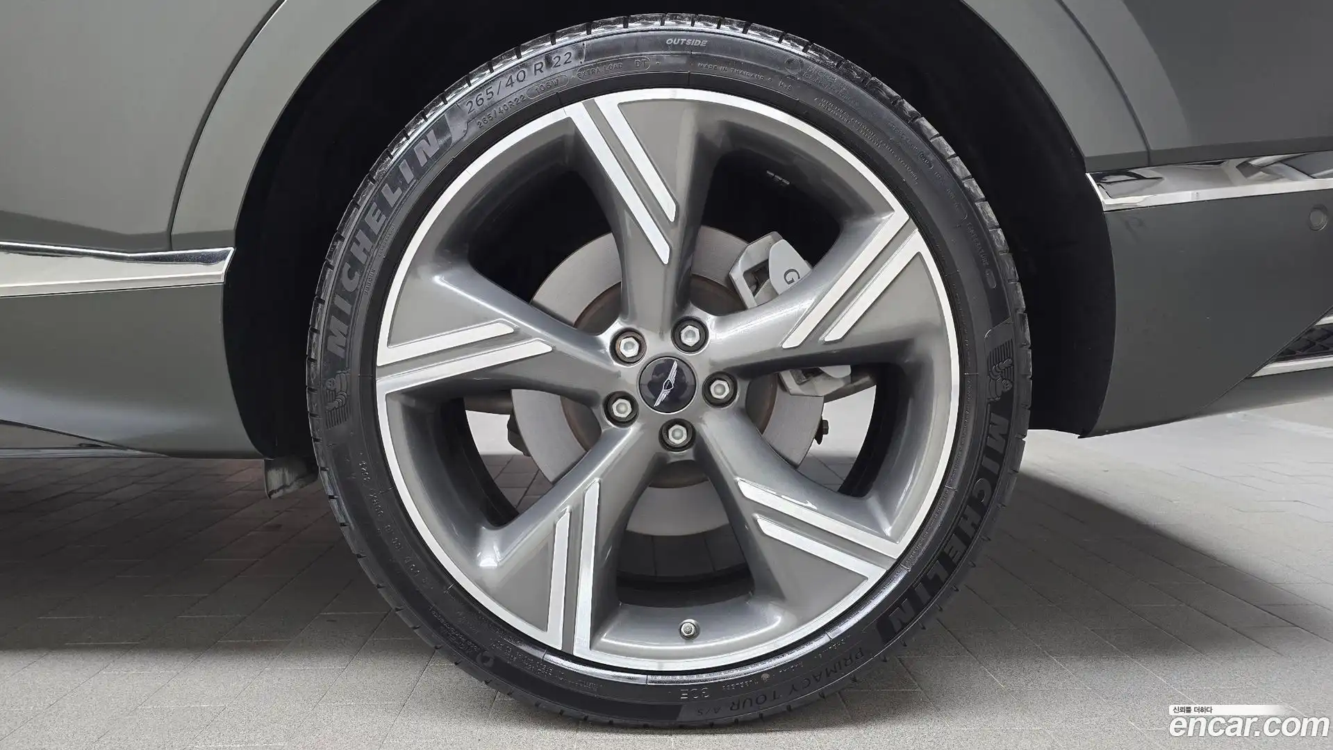 GV80 Genesis 2023.10-OUTER-031