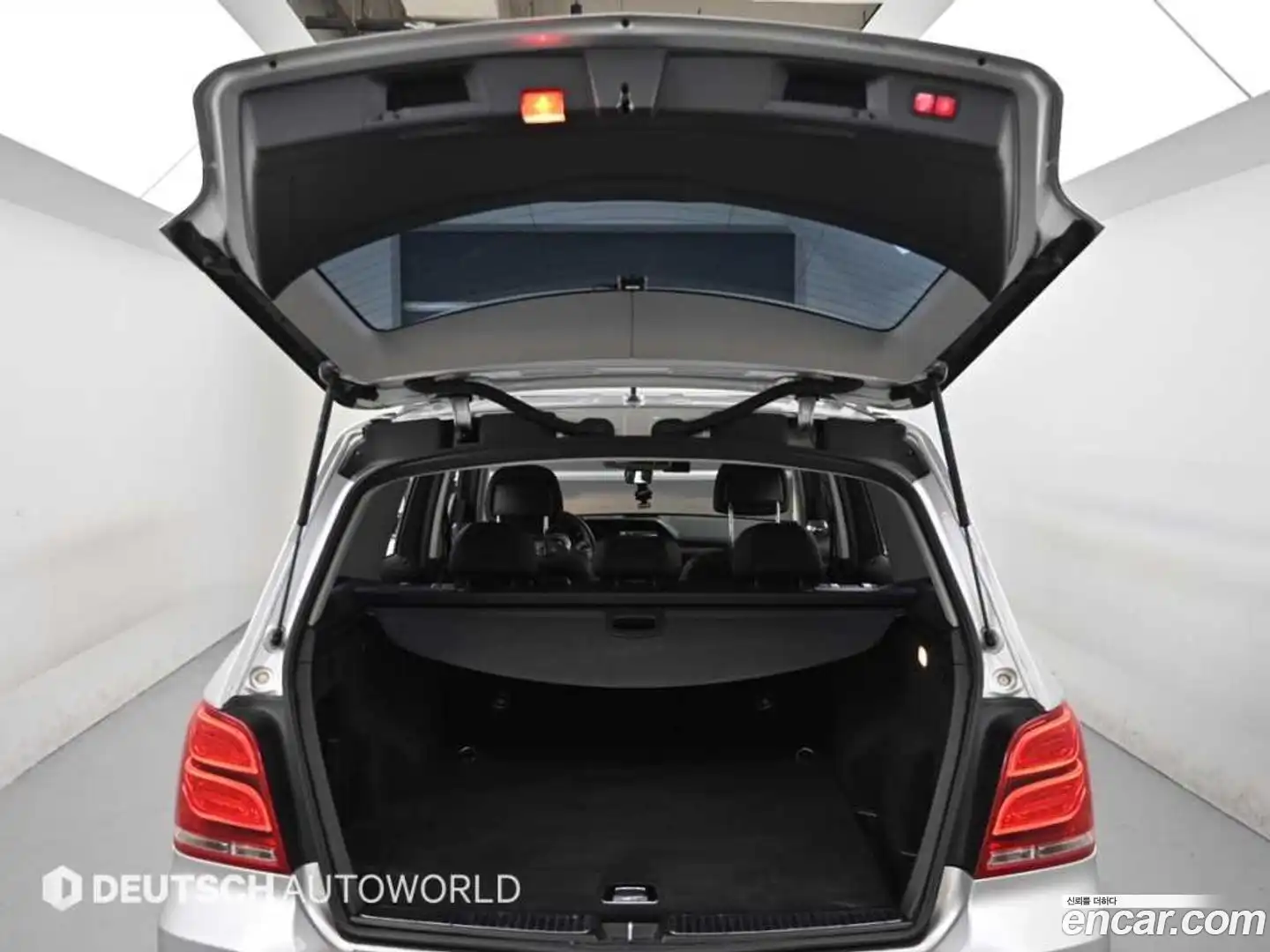 GLK-Class Mercedes-Benz 2013.10-OPTION-023
