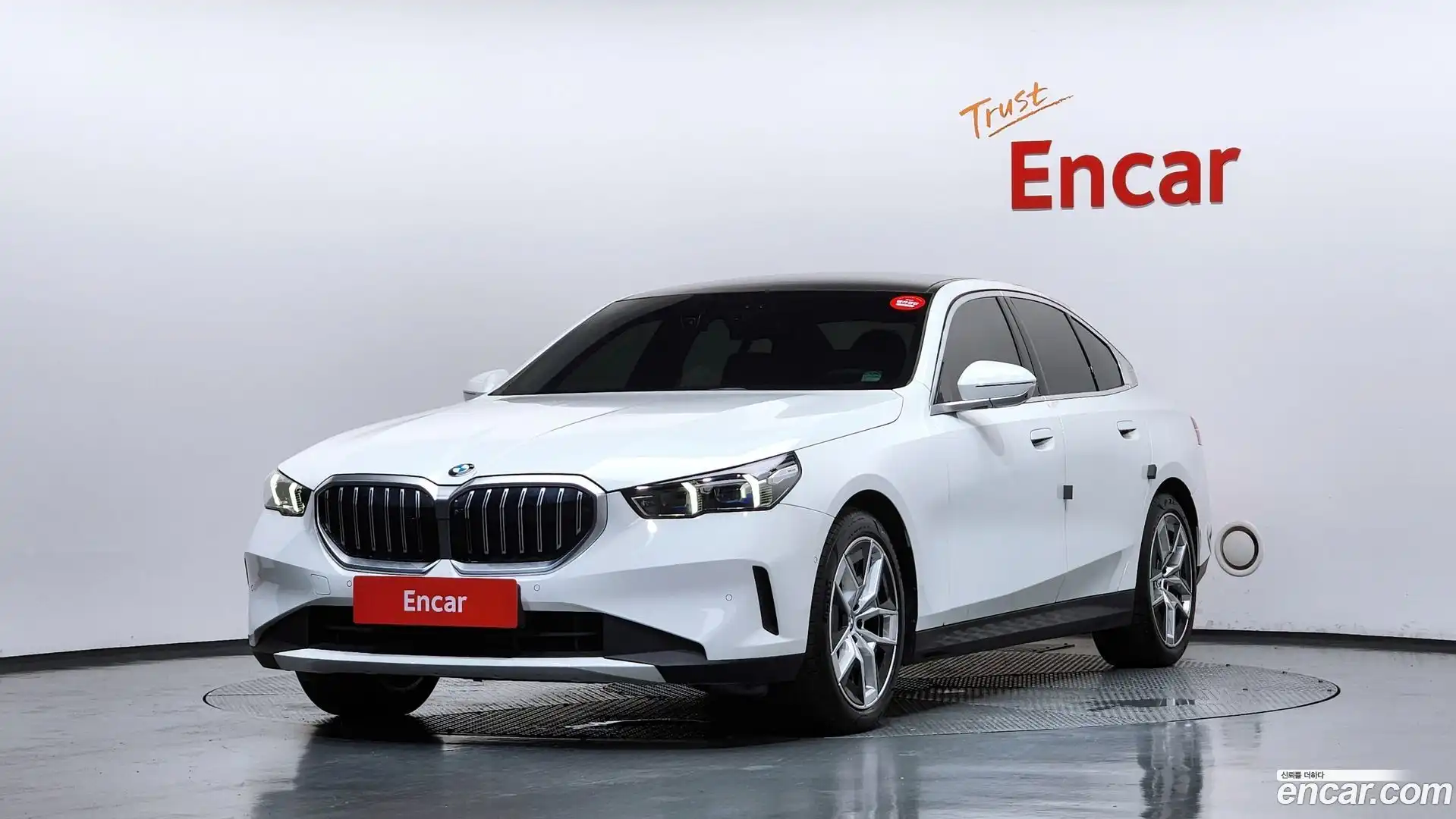 5-Series BMW 2024.1-OUTER-001