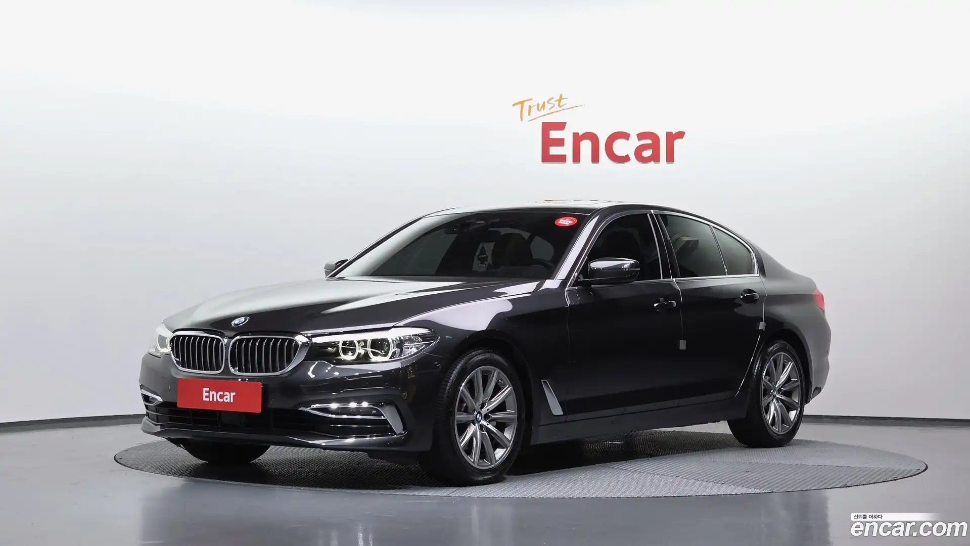 5-Series BMW 2019.5-OUTER-001