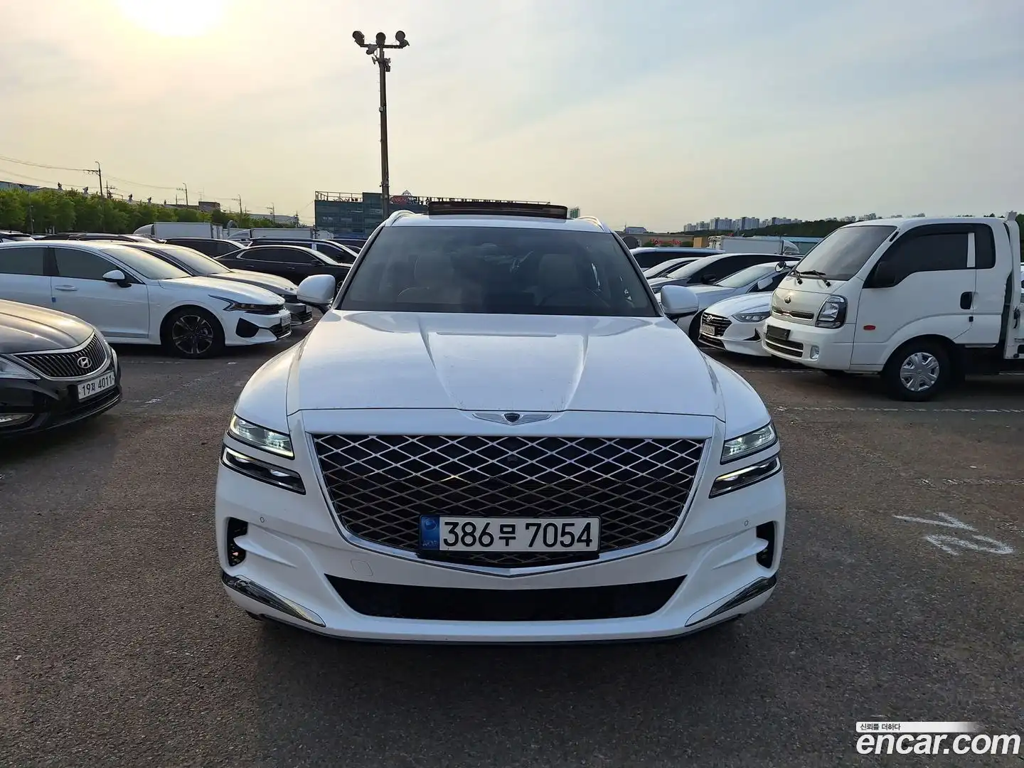 GV80 Genesis 2021.11-OUTER-001