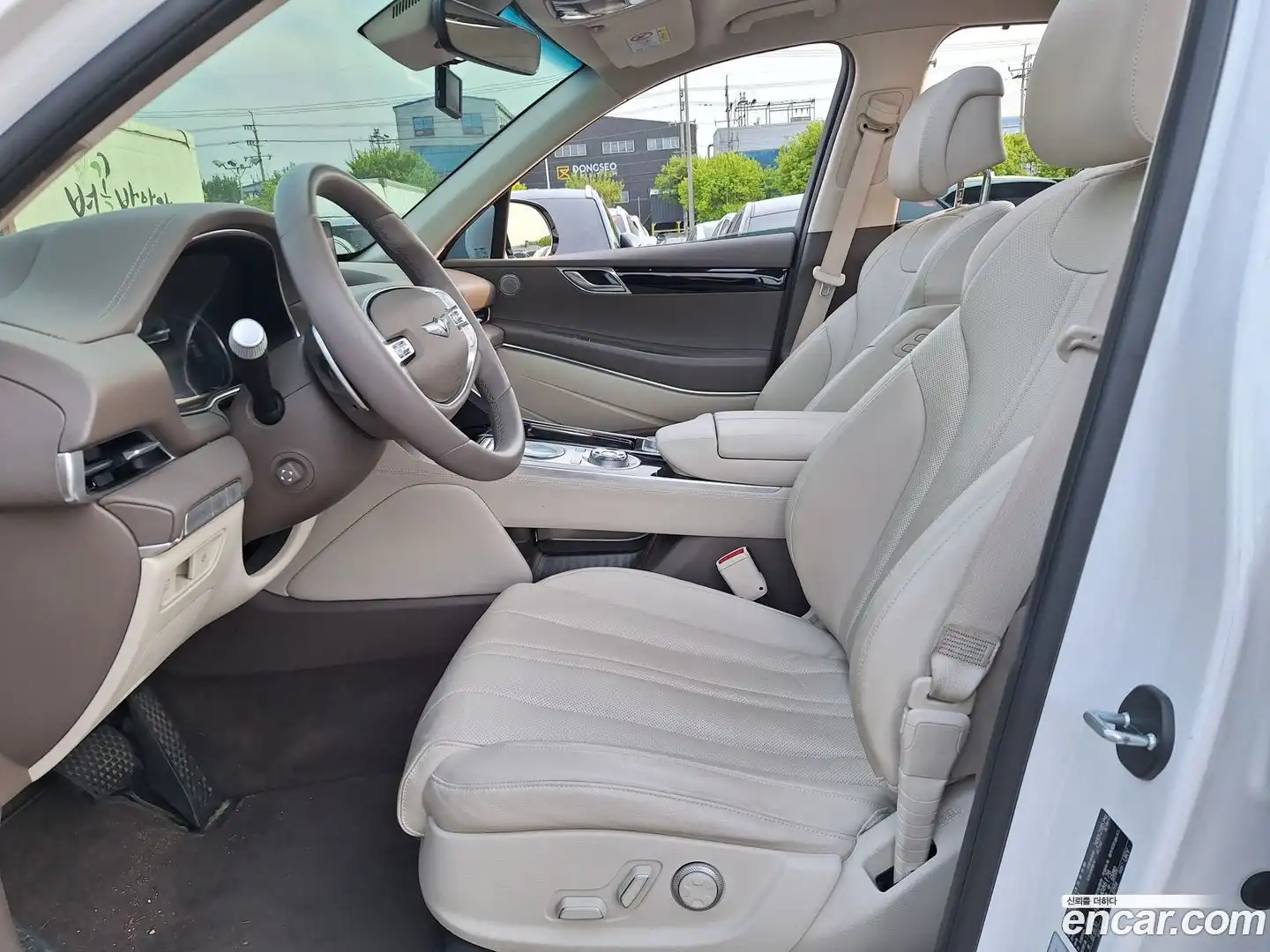 GV80 Genesis 2021.11-OUTER-006