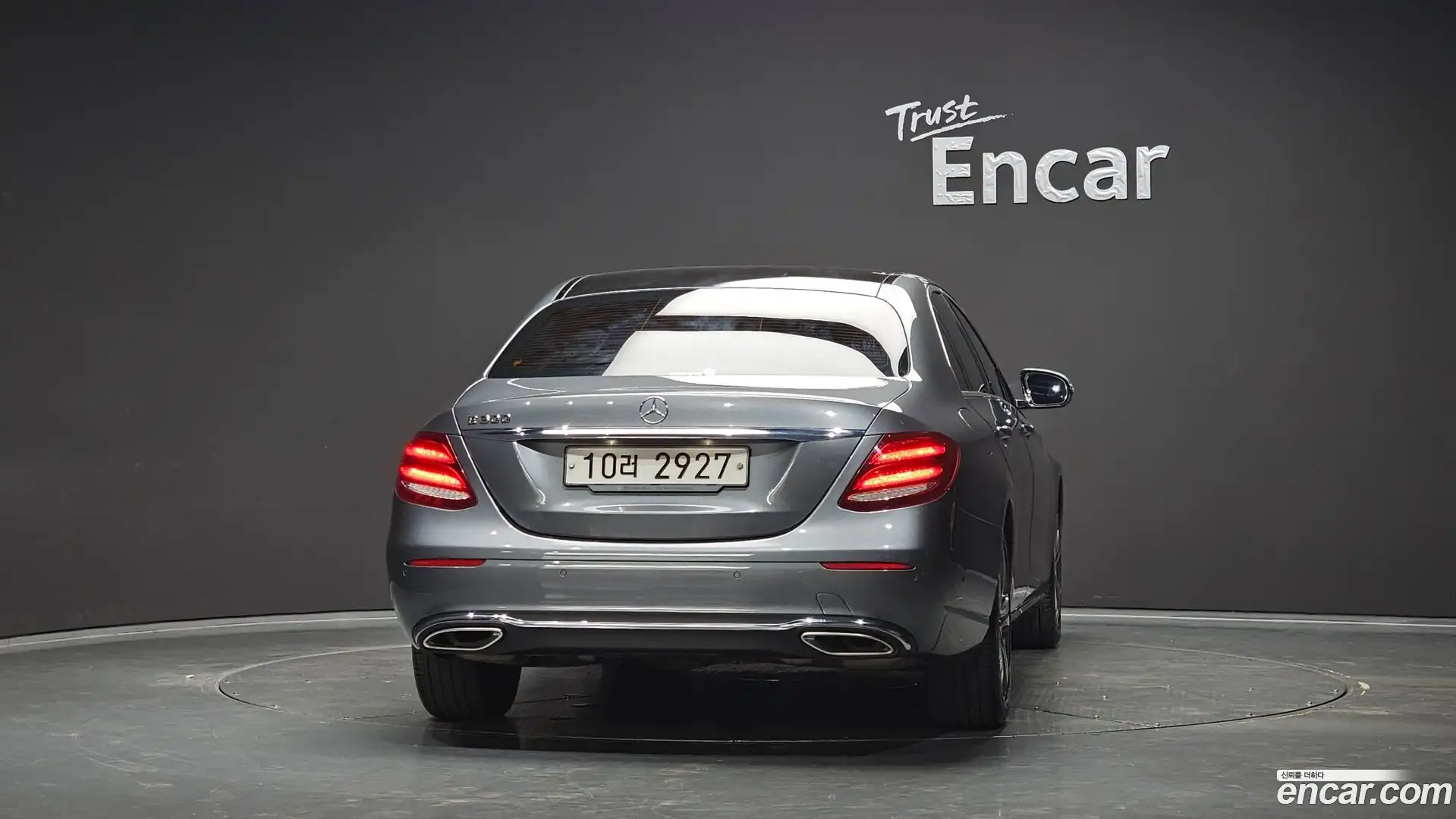 E-Class Mercedes-Benz 2018.9-OUTER-004