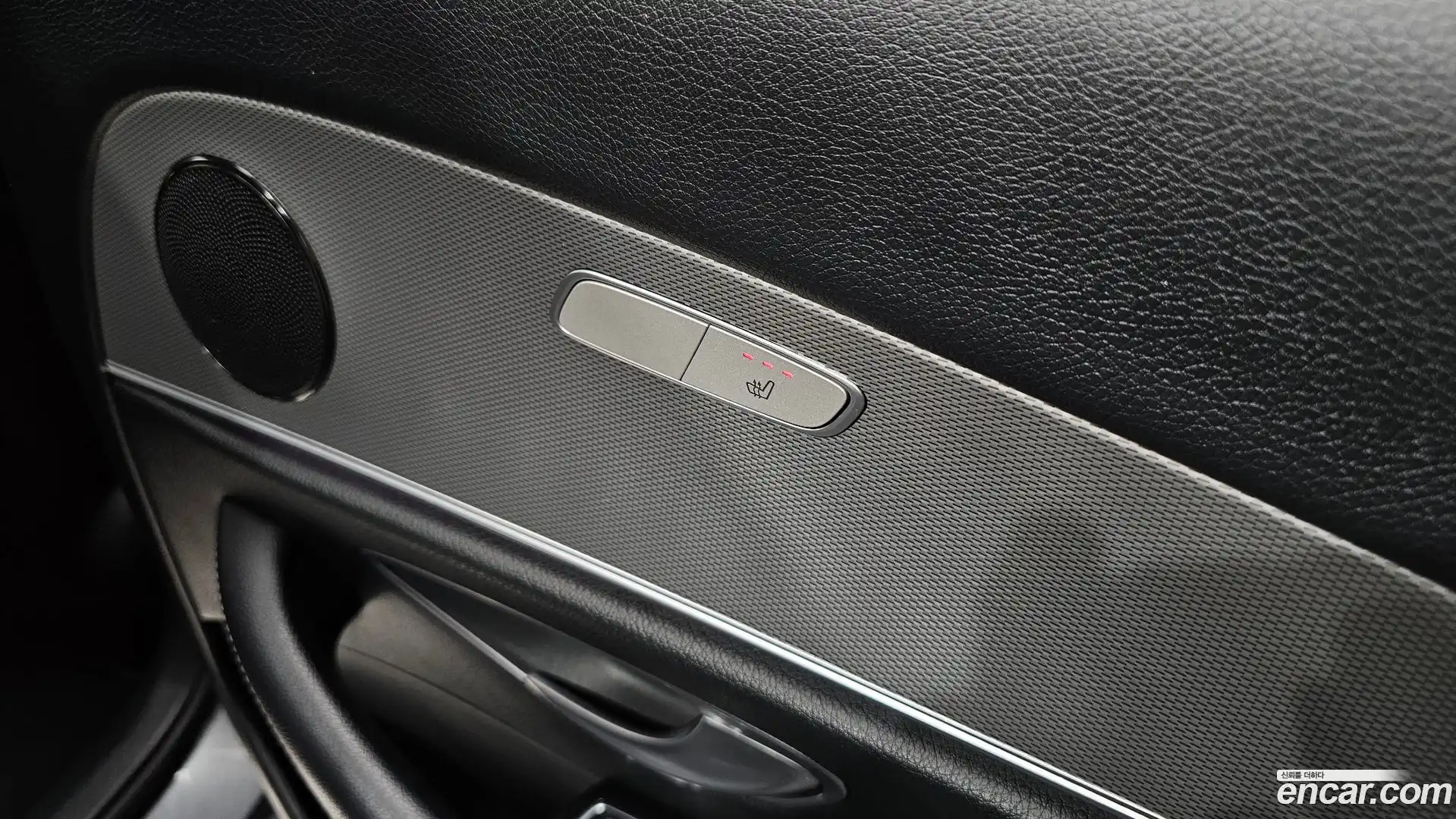 E-Class Mercedes-Benz 2018.9-OPTION-023