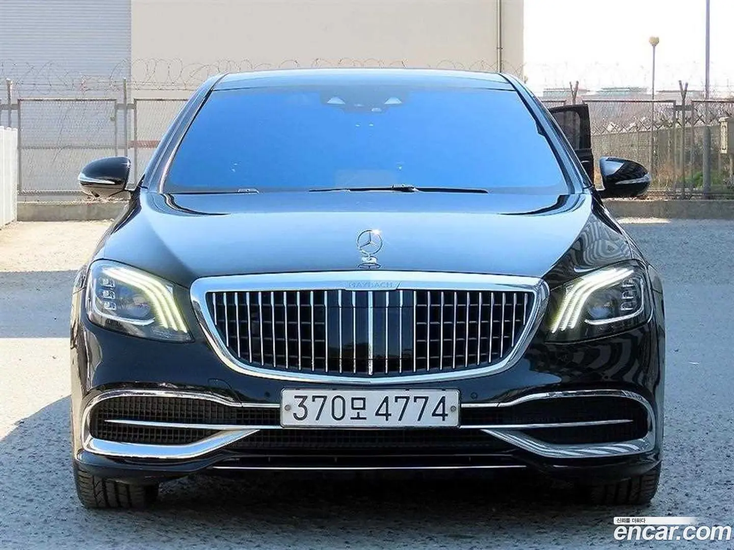 Main__Slider__Photo:S-Class Mercedes-Benz 2020.0-0