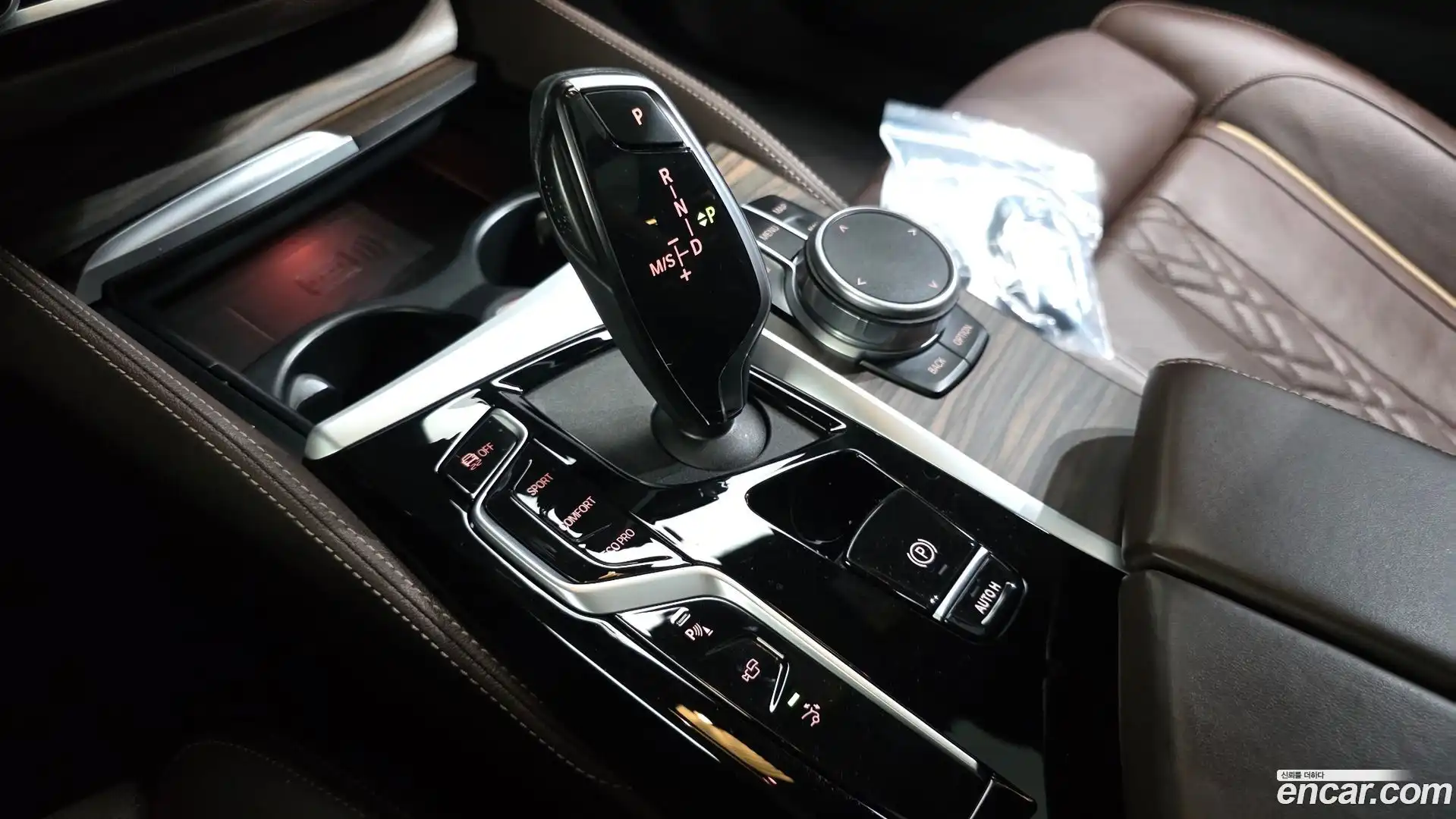 Gran Turismo BMW 2021.1-INNER-009