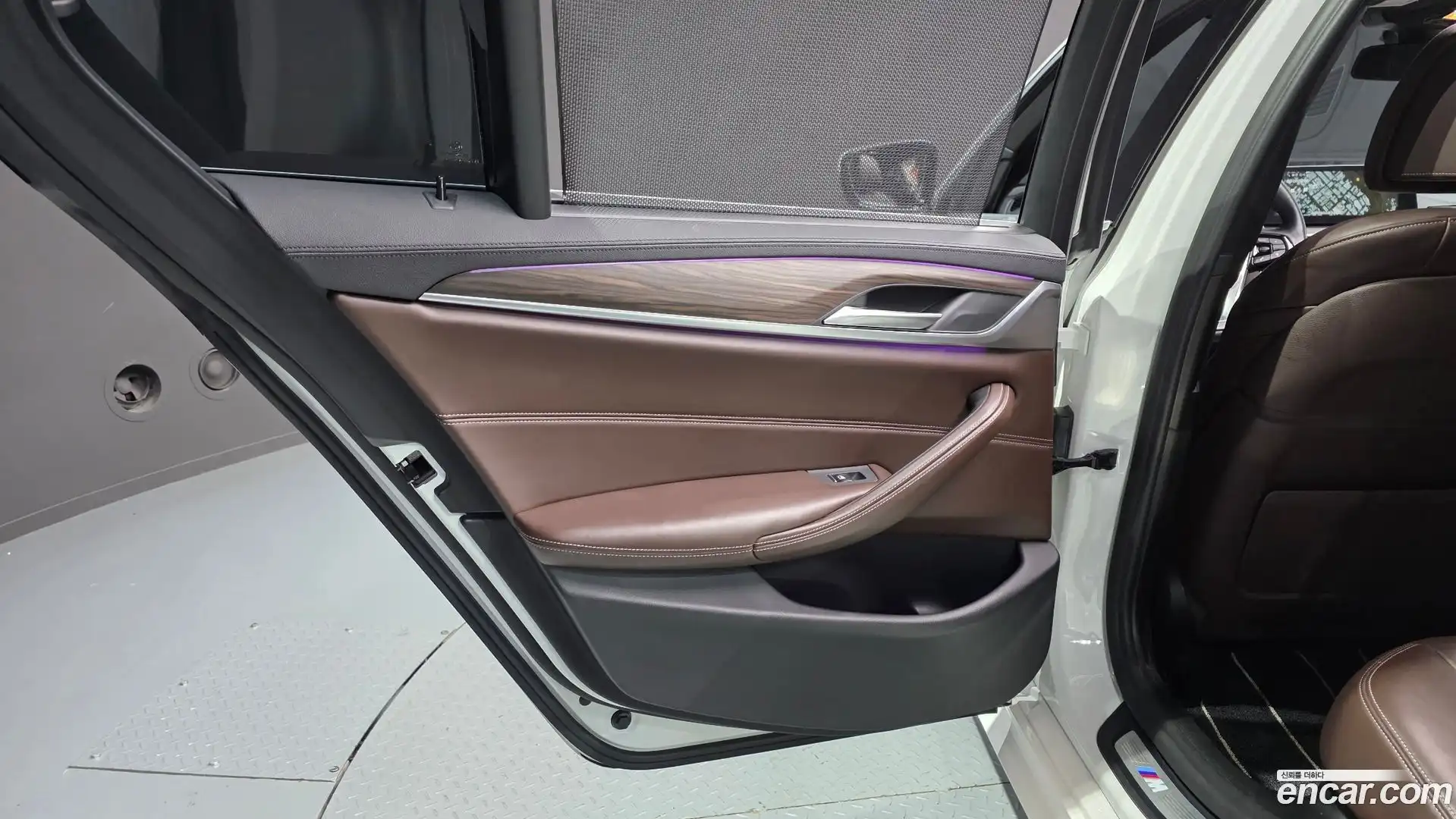 5-Series BMW 2018.3-INNER-035