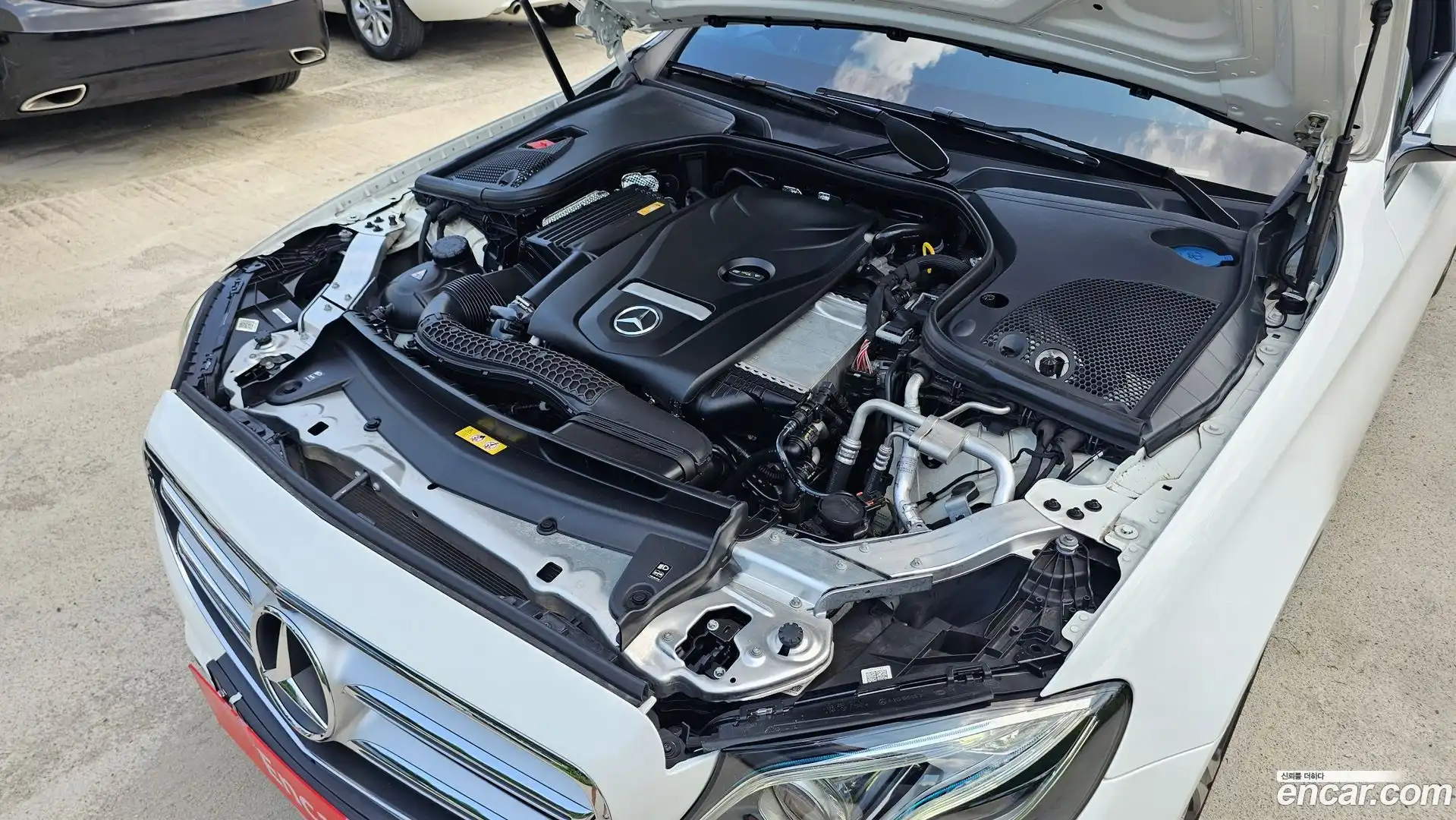 E-Class Mercedes-Benz 2017.2-OUTER-006