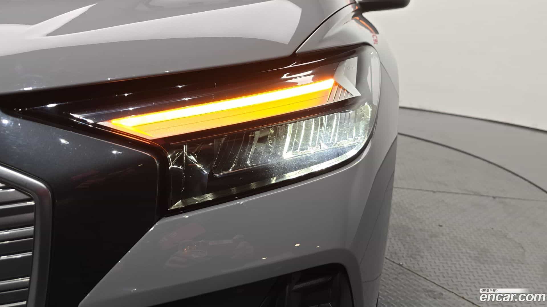 Q4 e-tron Audi 2023.9-OUTER-032
