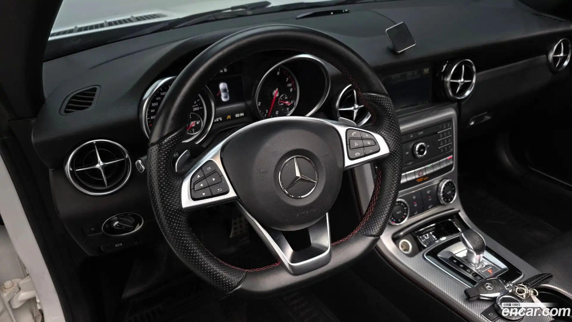 SLC-Class Mercedes-Benz 2017.5-OPTION-016