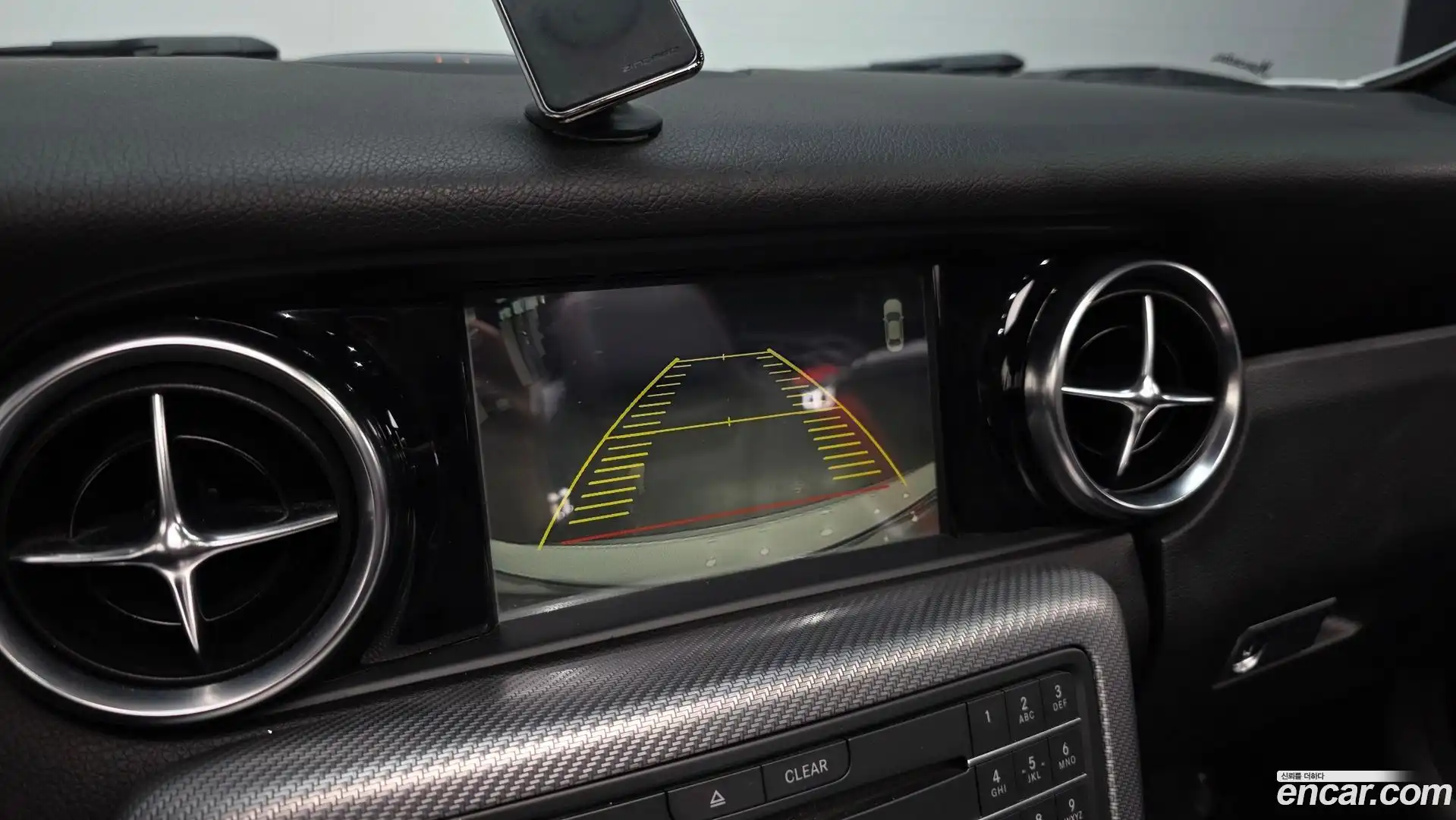 SLC-Class Mercedes-Benz 2017.5-OPTION-018