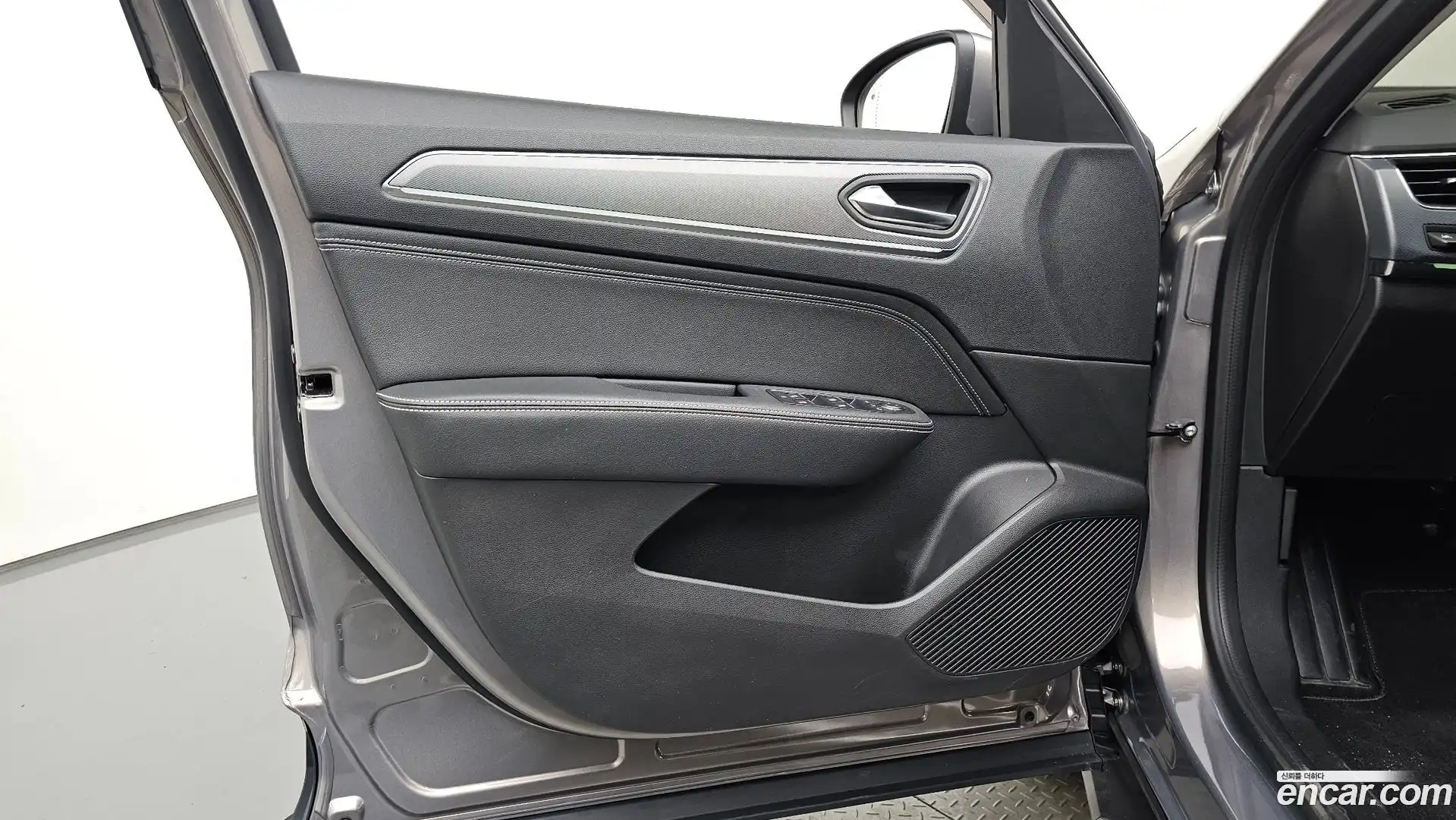 XM3 Renault Korea 2020.7-INNER-034