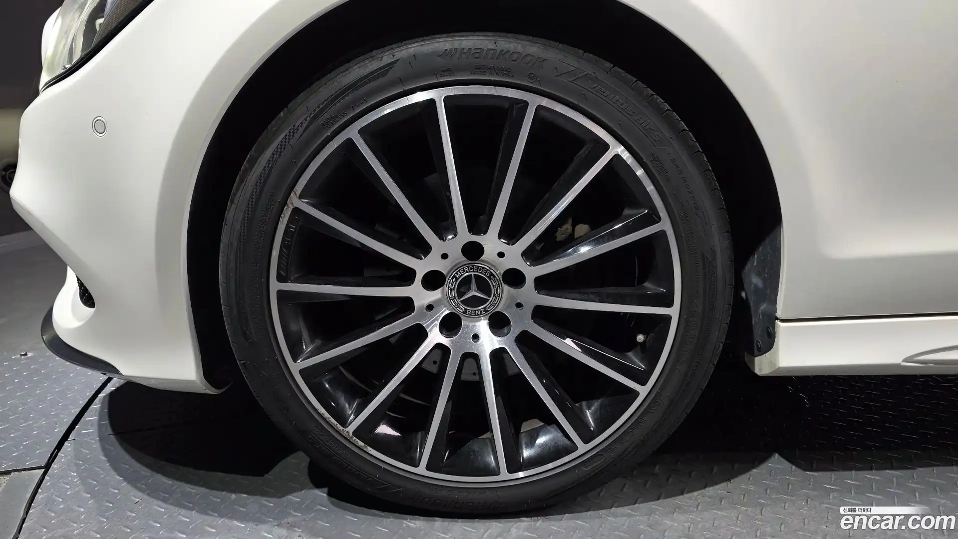 CLS-Class Mercedes-Benz 2017.5-OUTER-005