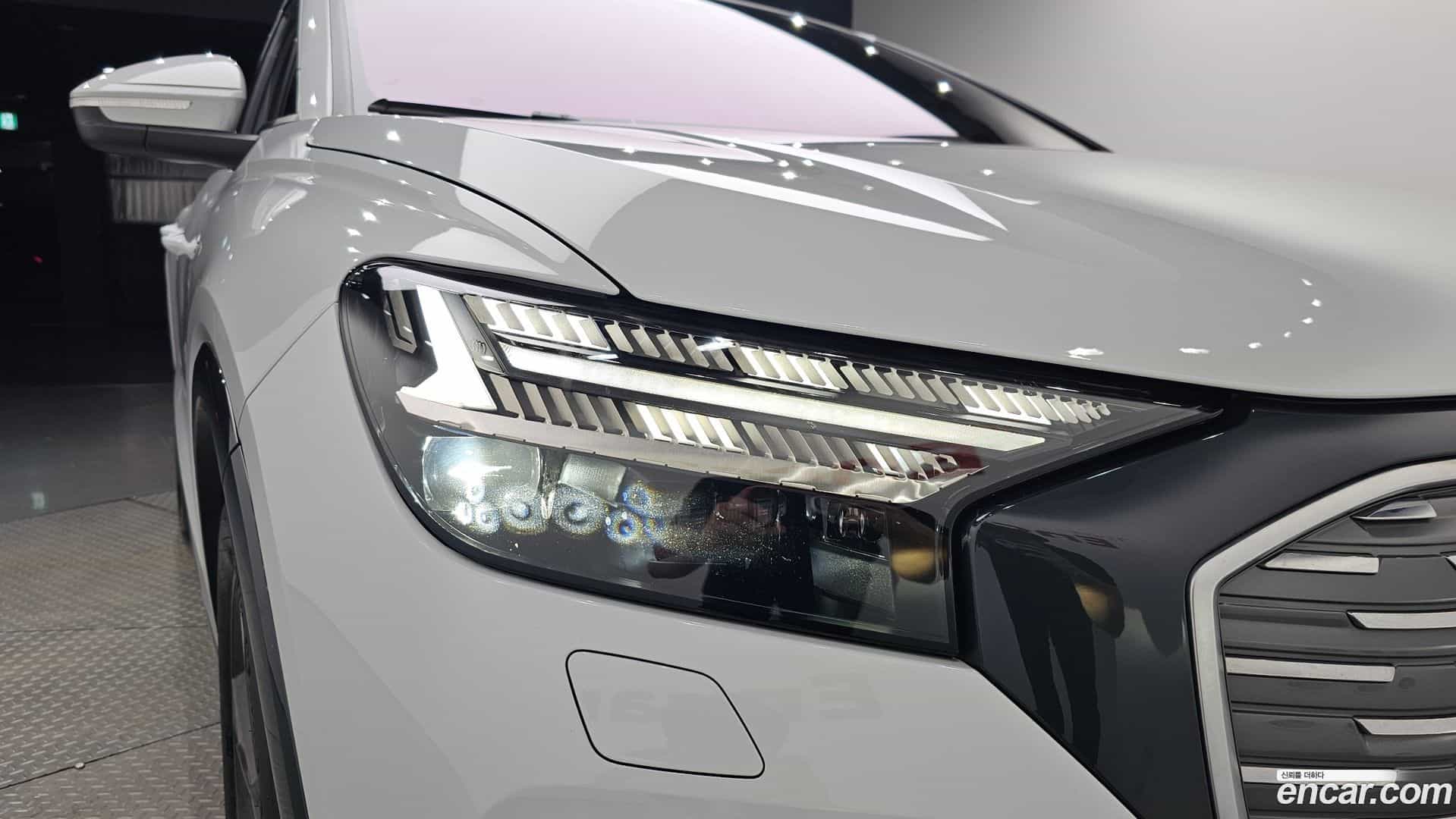 Q4 e-tron Audi 2023.11-OUTER-032