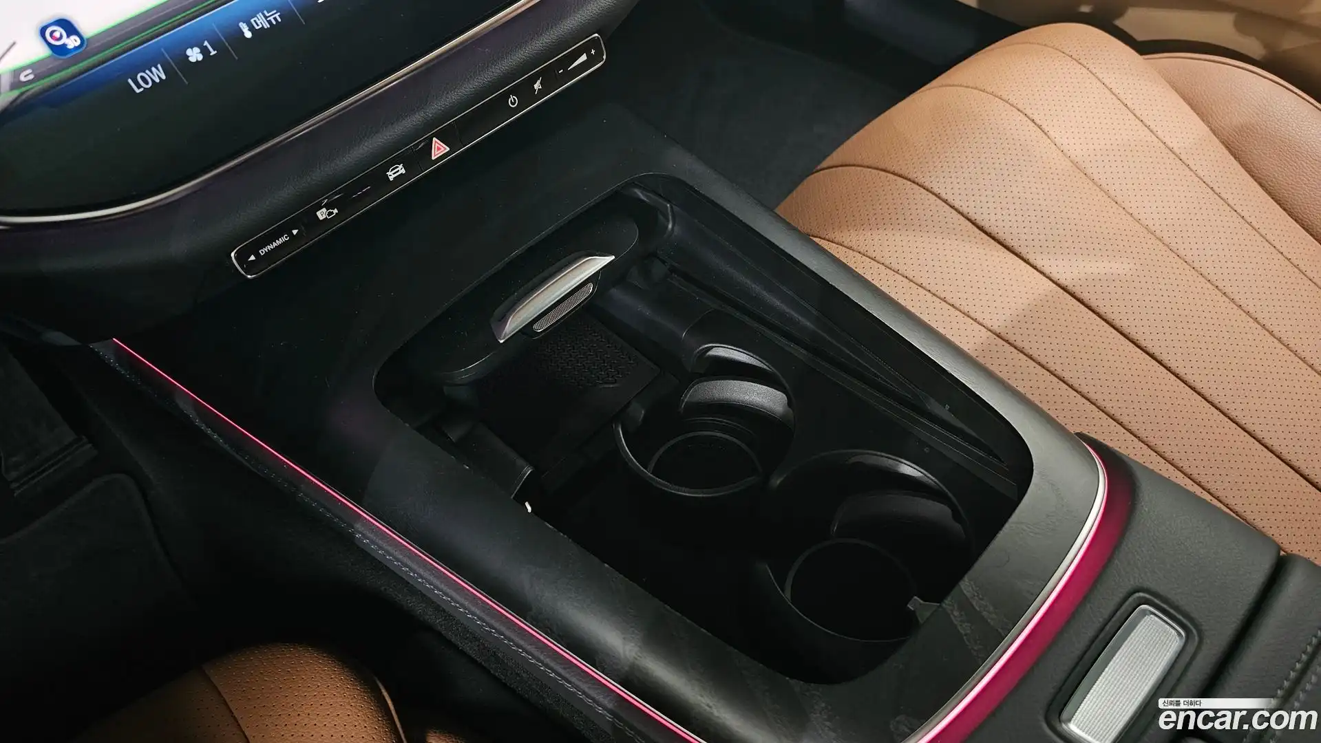 E-Class Mercedes-Benz 2025.0-OPTION-022