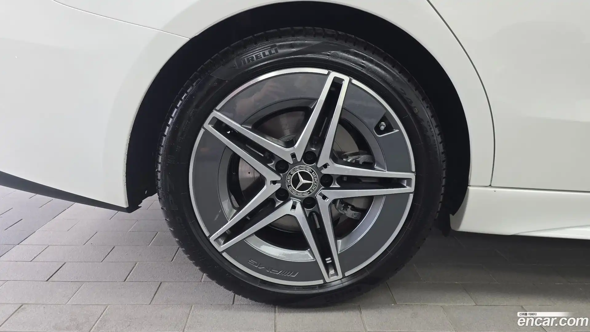 C-Class Mercedes-Benz 2026.2-OUTER-005