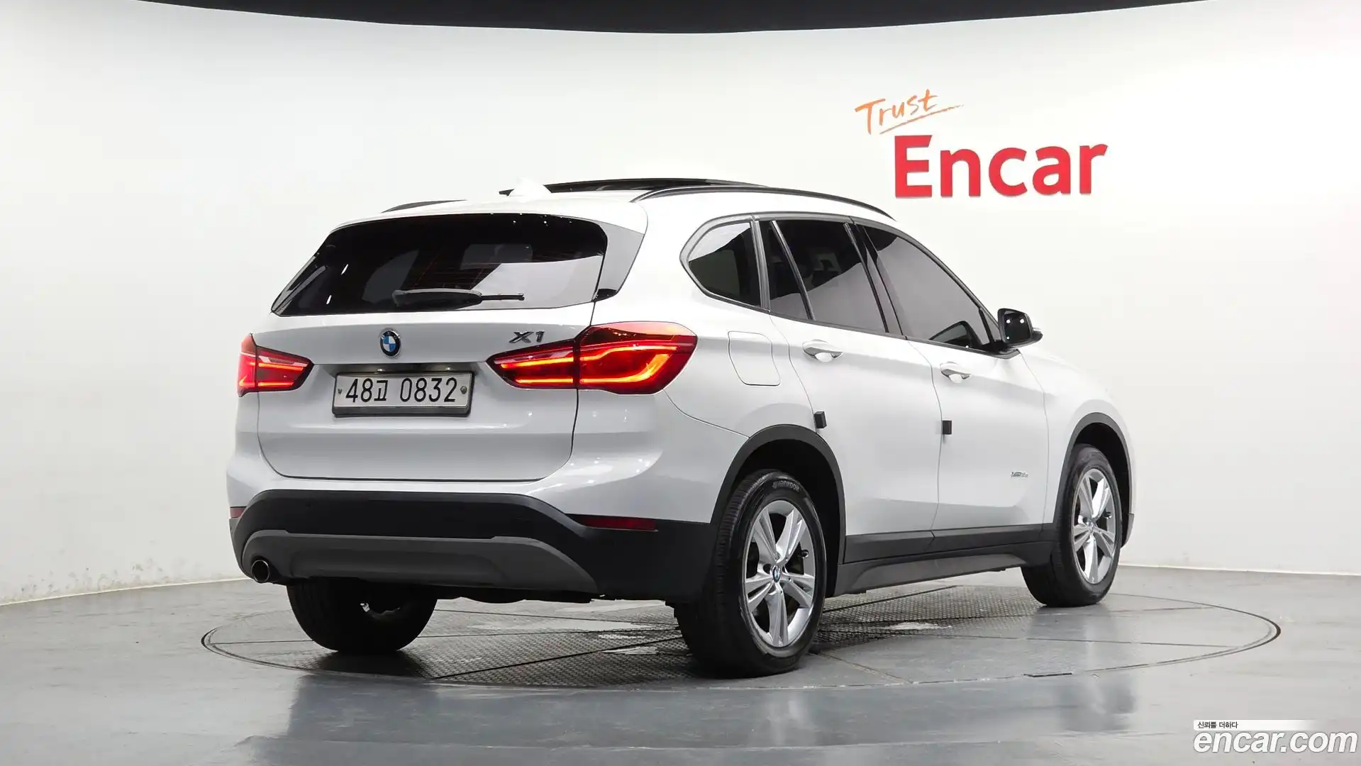 X1 BMW 2016.5-OUTER-002