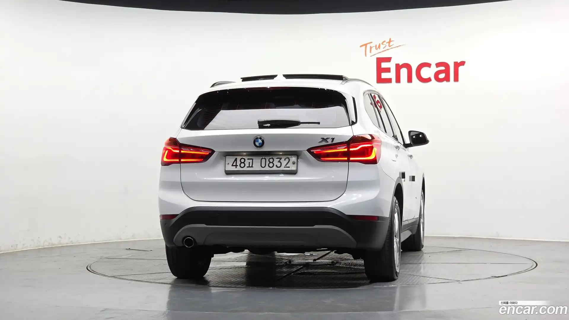 X1 BMW 2016.5-OUTER-004