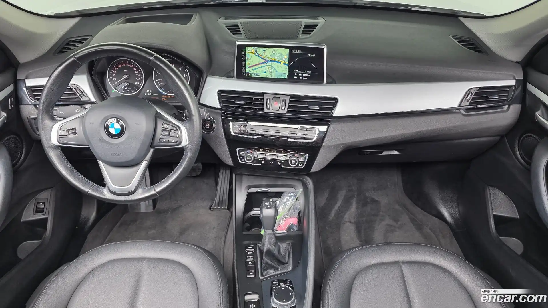 X1 BMW 2016.5-INNER-007