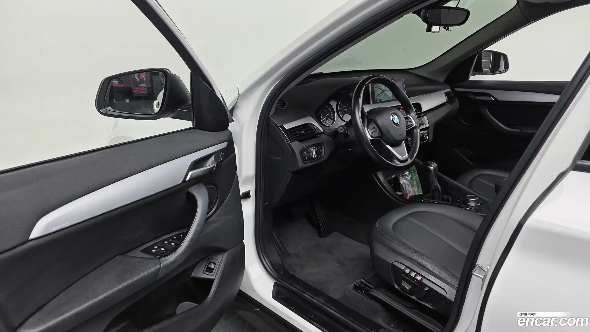 X1 BMW 2016.5-INNER-010