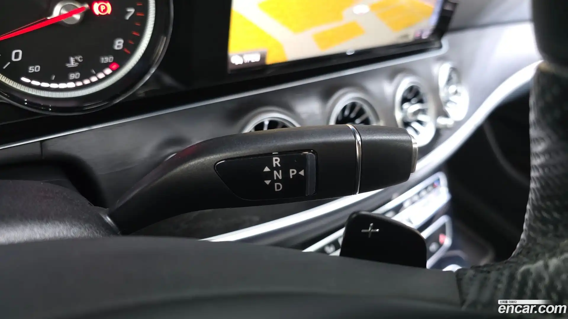 E-Class Mercedes-Benz 2017.6-INNER-009