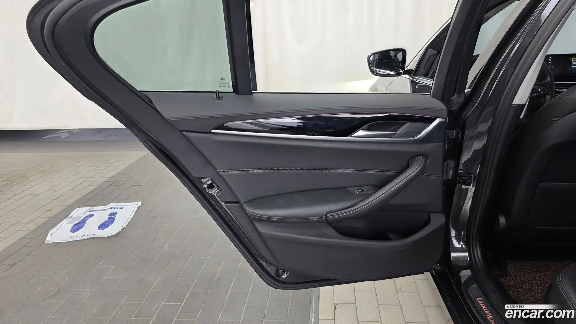 5-Series BMW 2018.11-INNER-035
