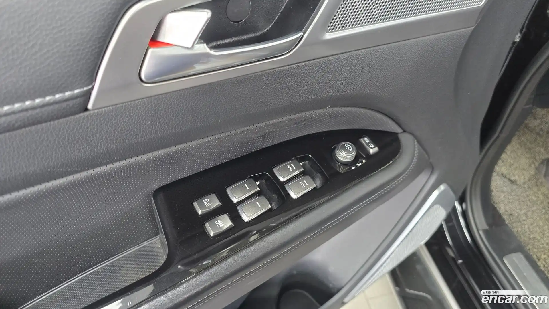 Rexton KG Mobility 2021.4-OPTION-041