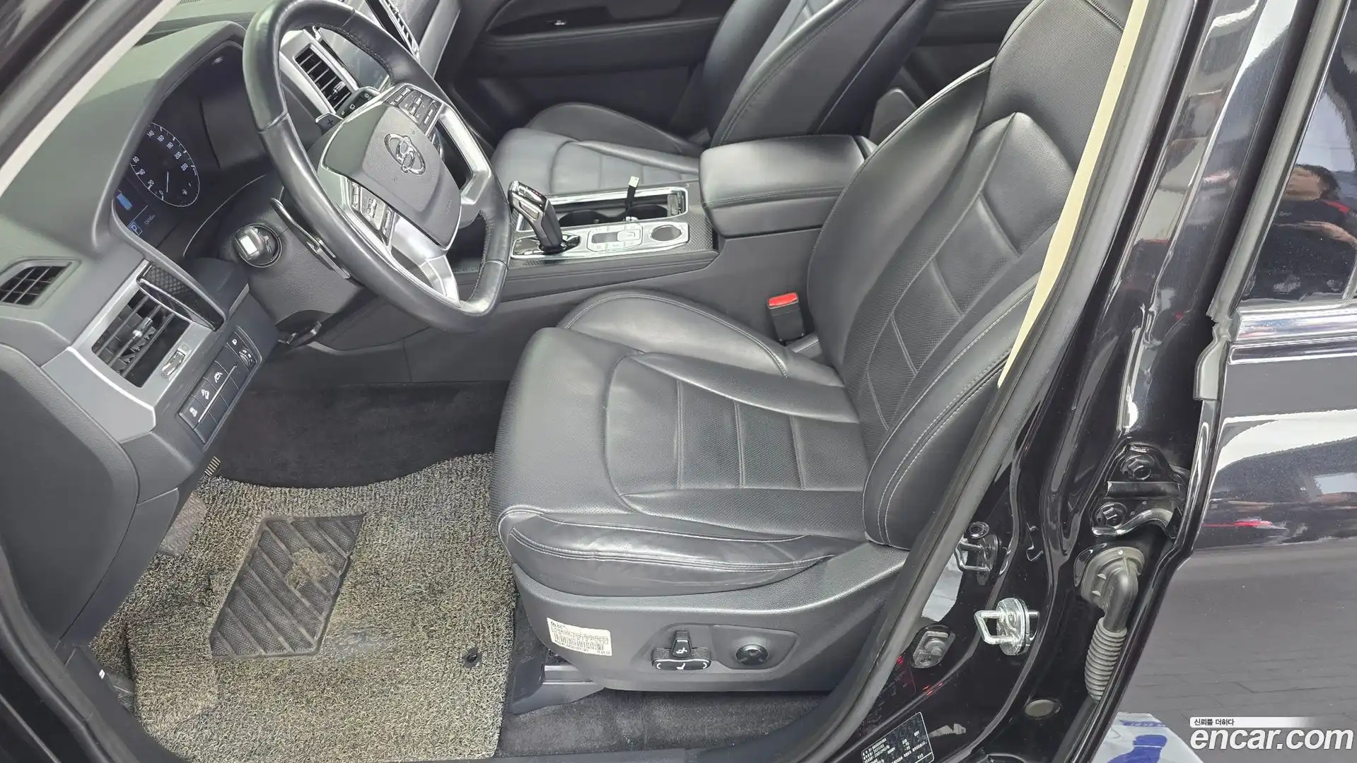 Rexton KG Mobility 2021.4-OPTION-042