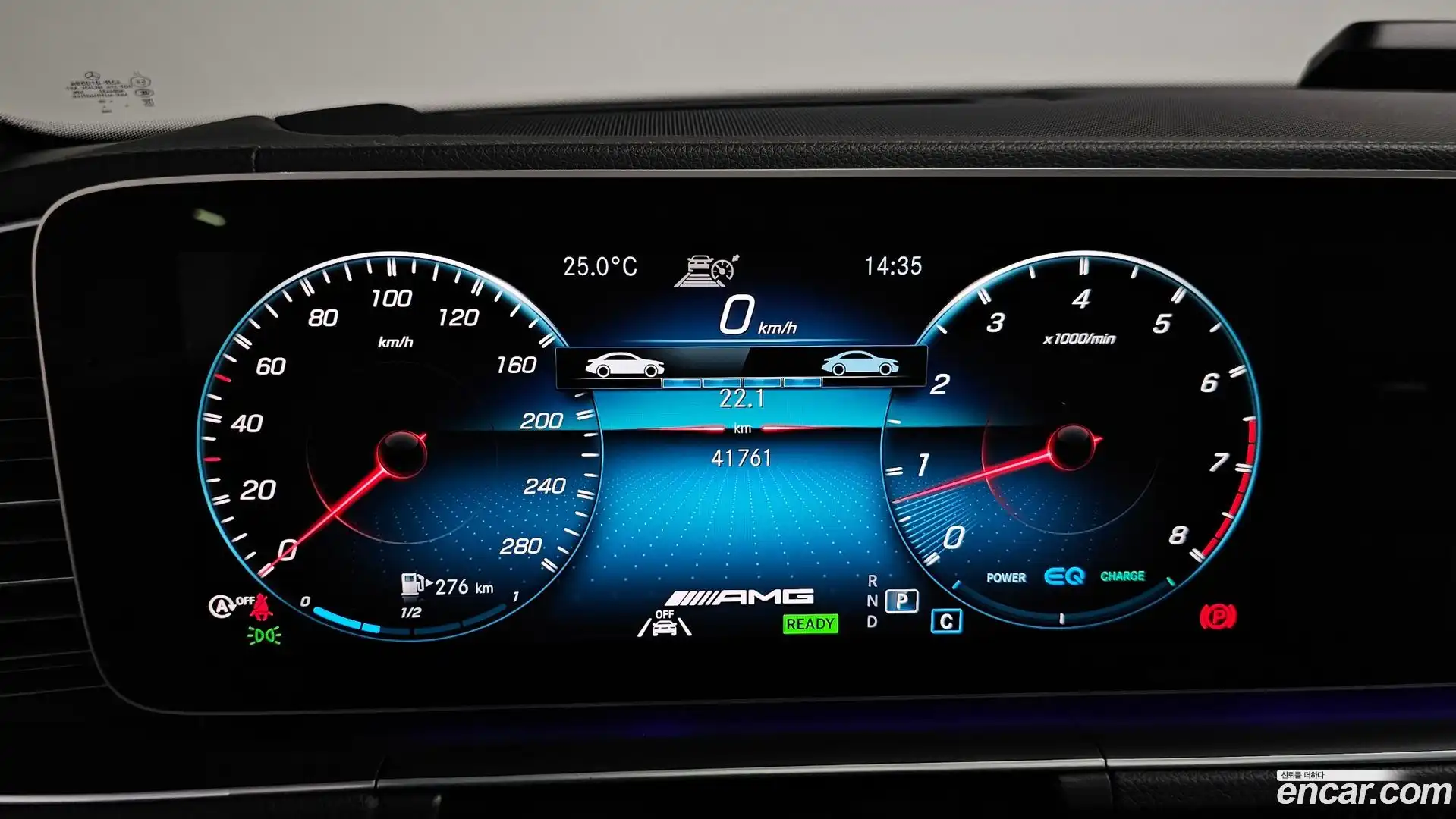 GLE-Class Mercedes-Benz 2022.8-INNER-008