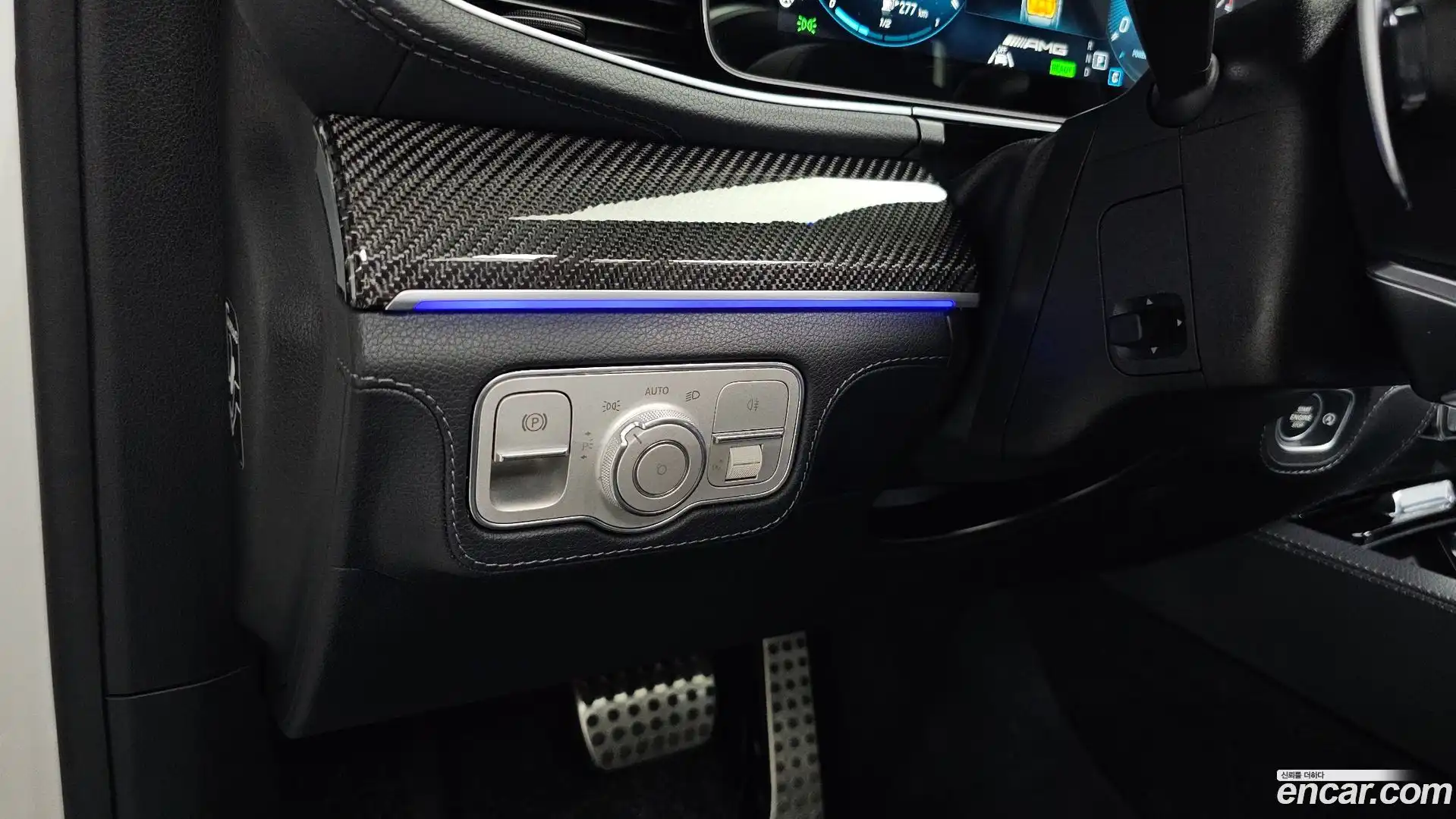 GLE-Class Mercedes-Benz 2022.8-OPTION-052