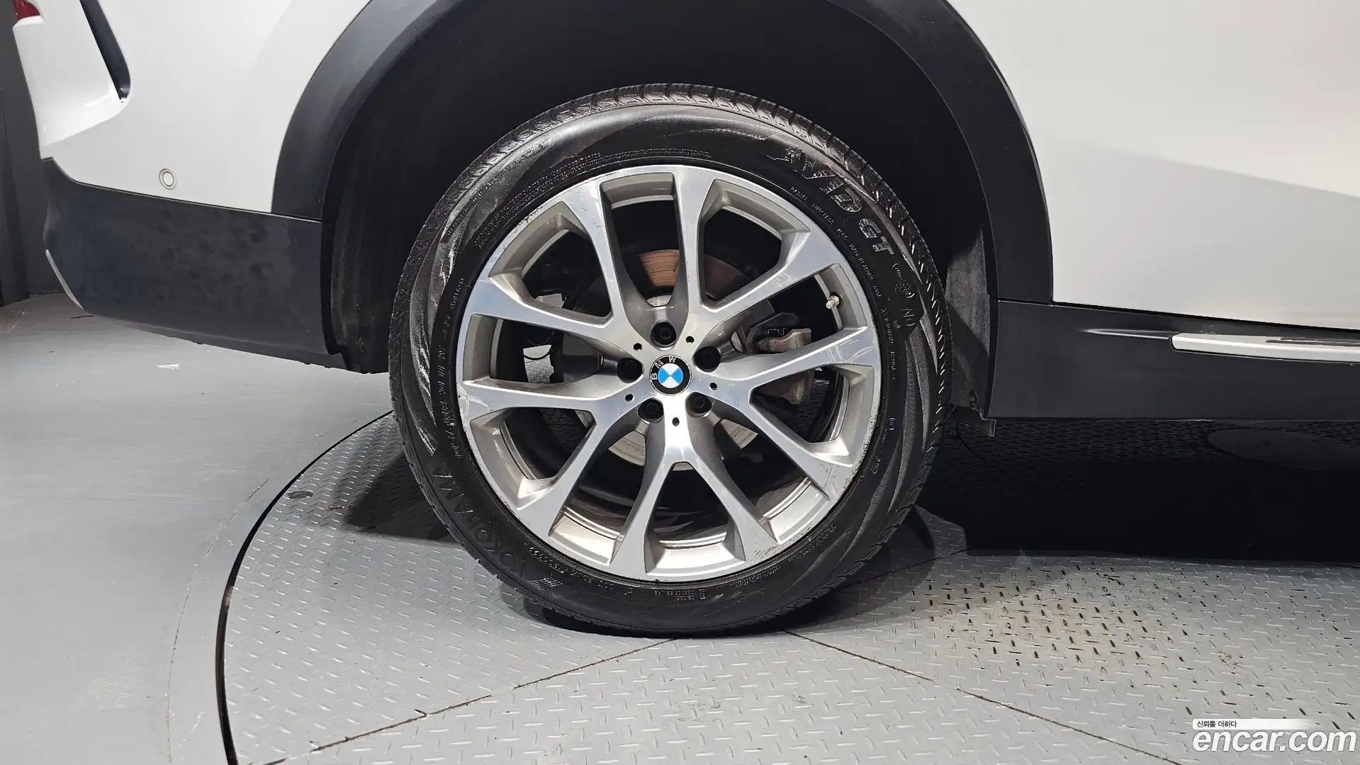 X6 BMW 2020.1-OUTER-005
