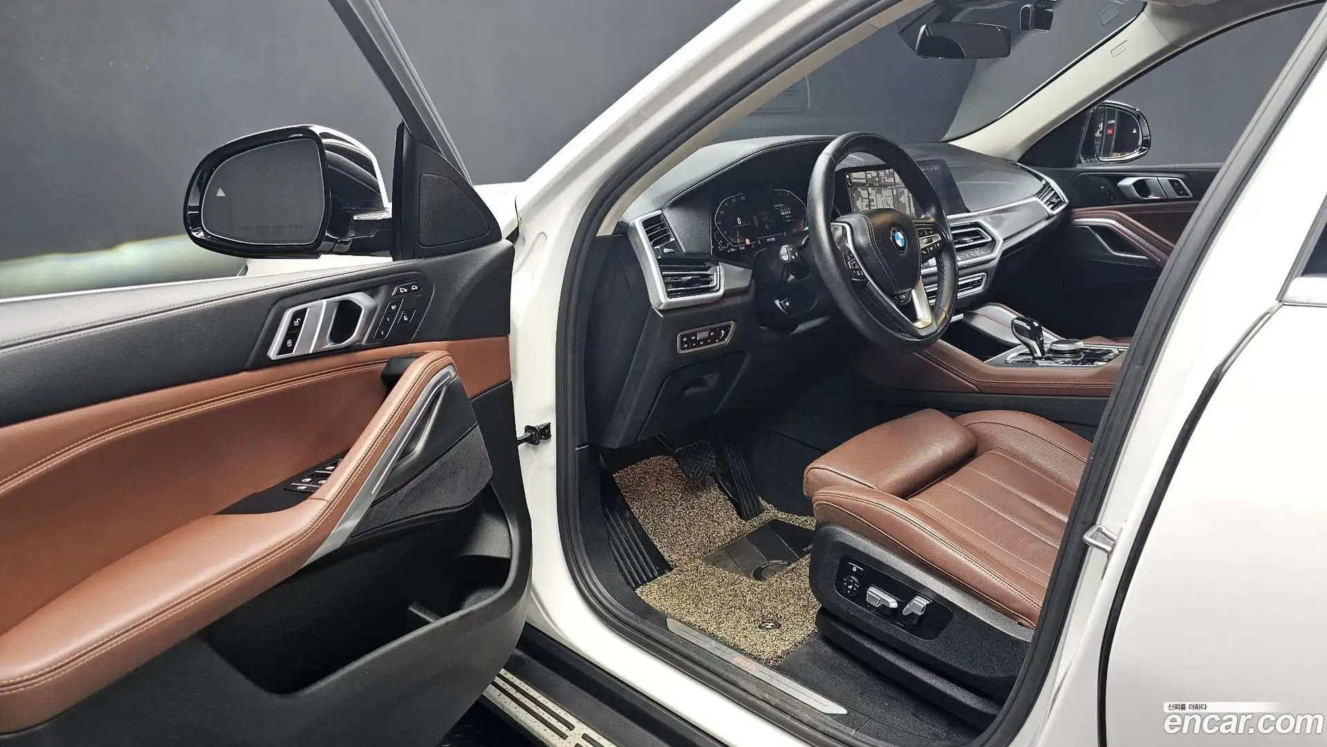 X6 BMW 2020.1-INNER-010