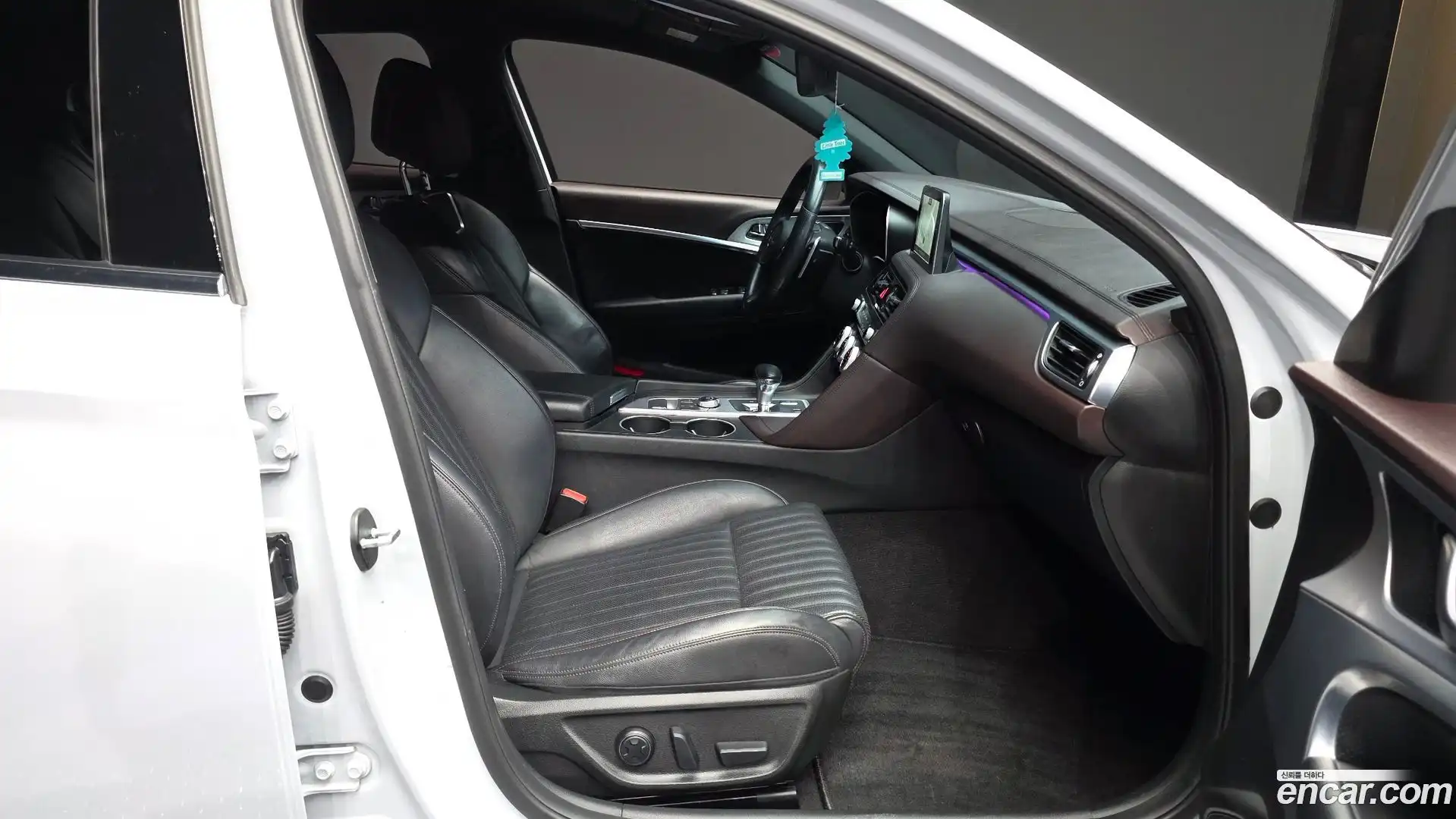 G70 Genesis 2018.0-OPTION-015