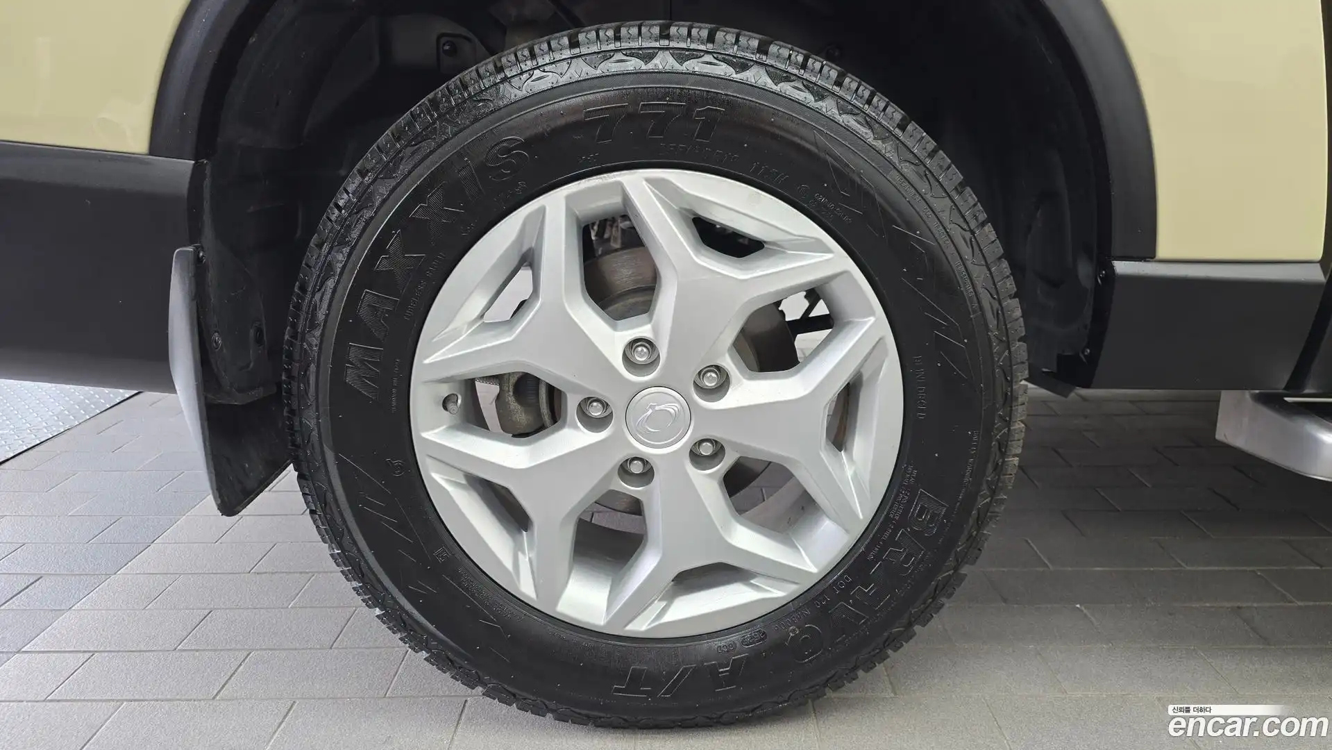 Rexton KG Mobility 2023.8-OUTER-005