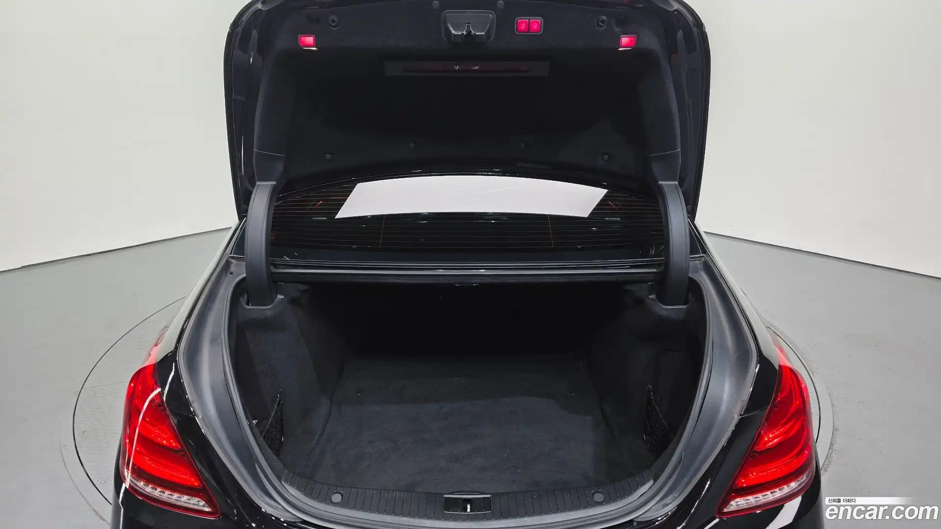 S-Class Mercedes-Benz 2017.2-OPTION-024