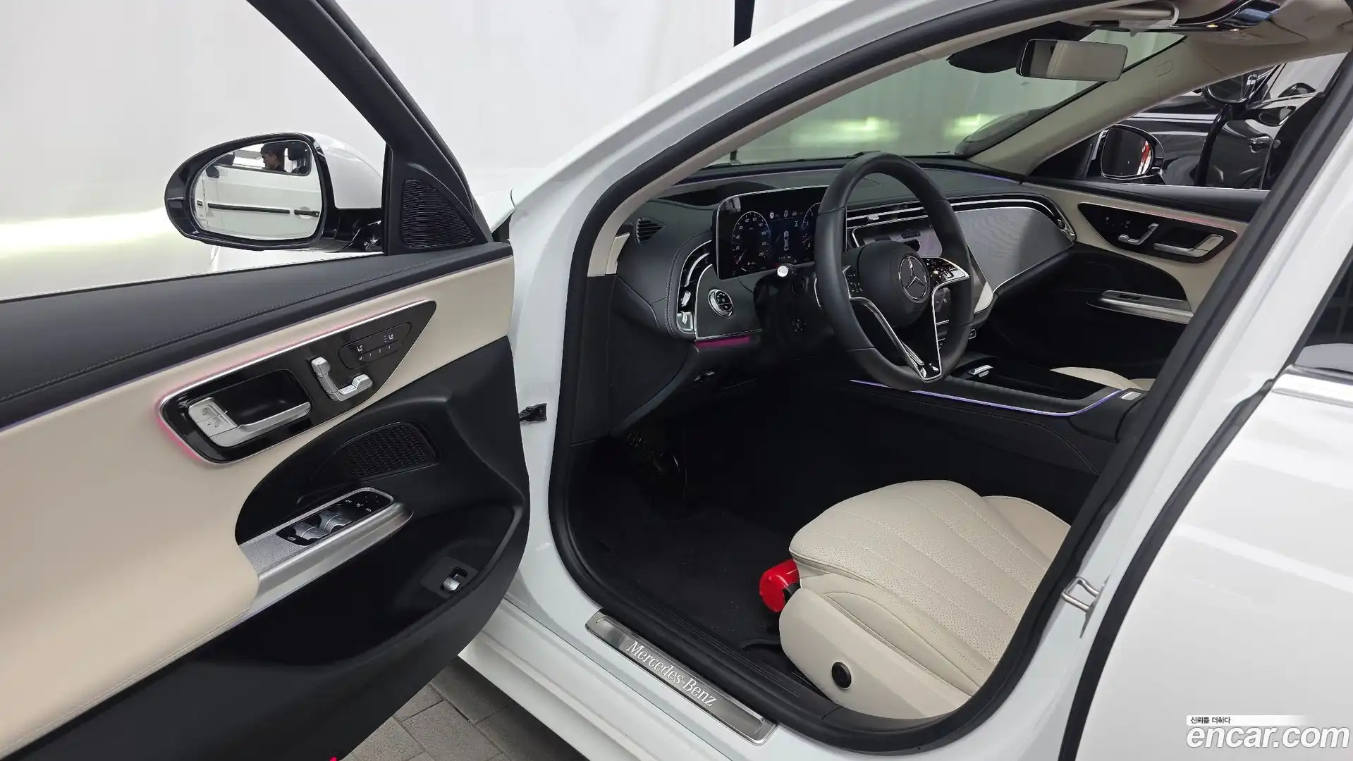 E-Class Mercedes-Benz 2024.11-INNER-010